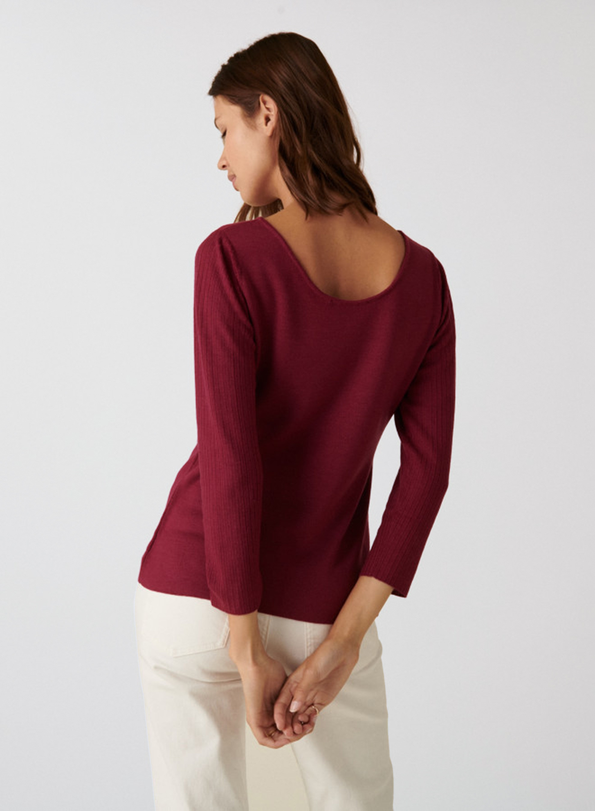 Pull col rond en laine mérinos maille fine - Altesa 7482 griotte - 17 Violet