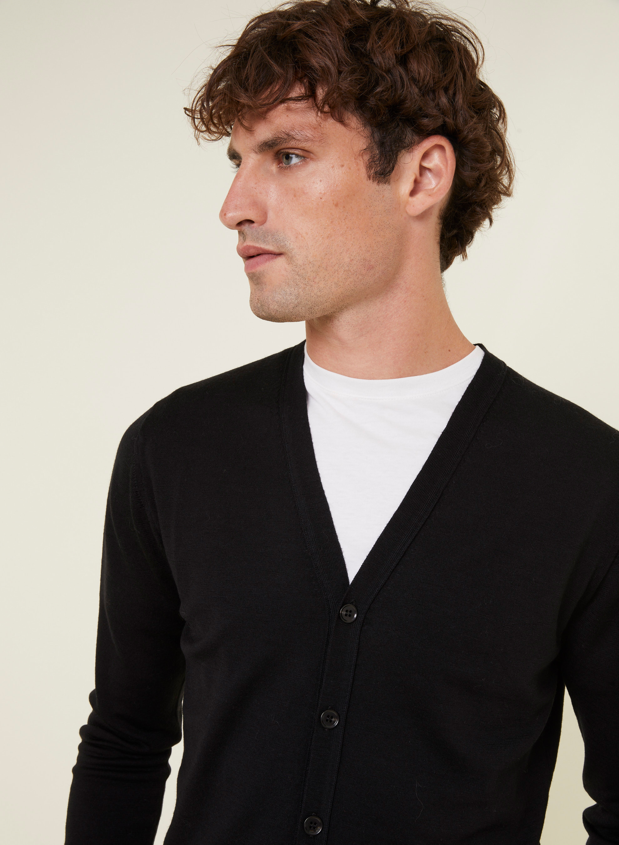 Gilet boutonné avec logo en laine mérinos - Etienne 7810 noir - 01 Noir