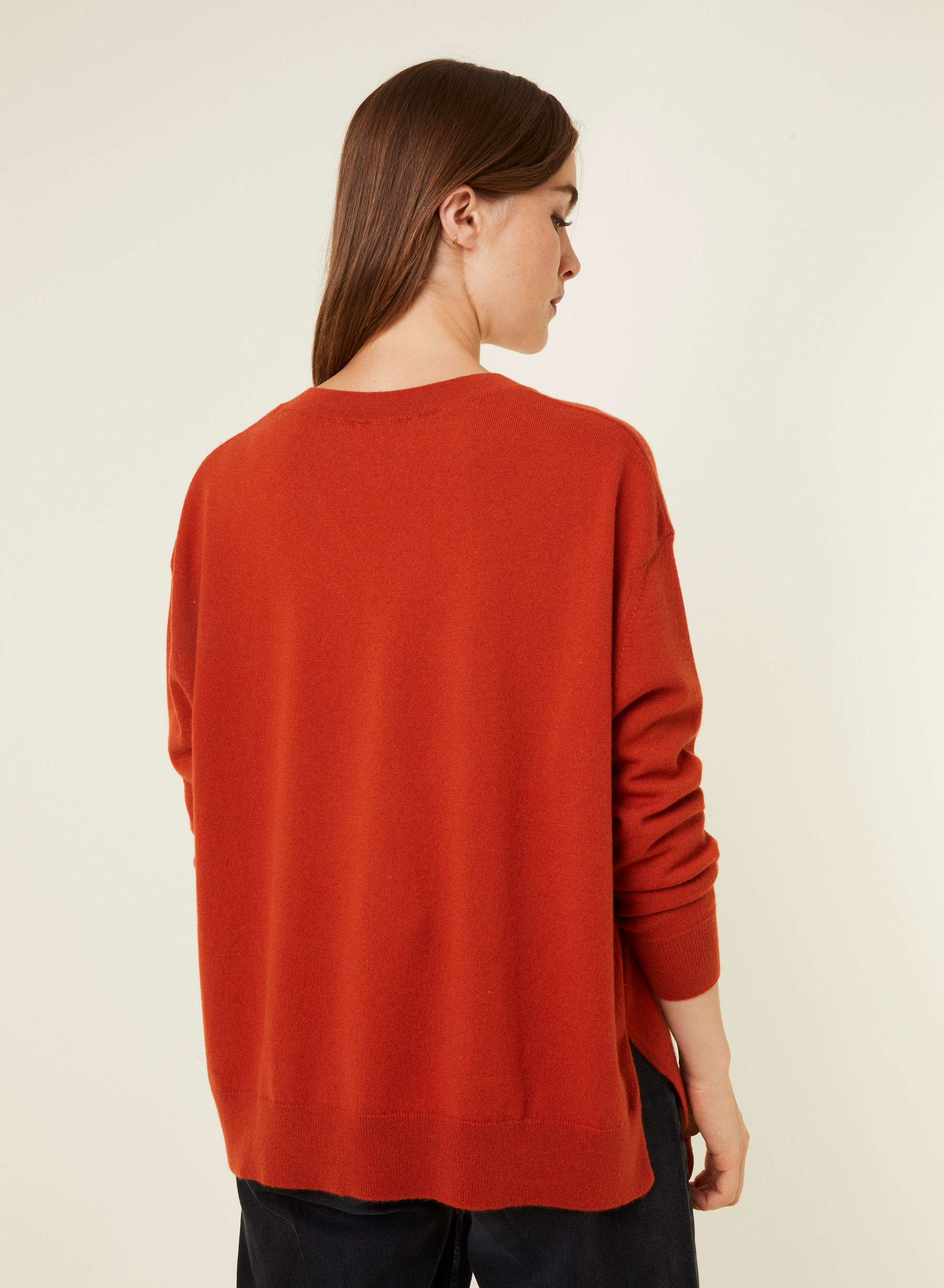 Pull ample à fentes col V en cachemire - Alienor 7870 ecureuil - 92 Rouille