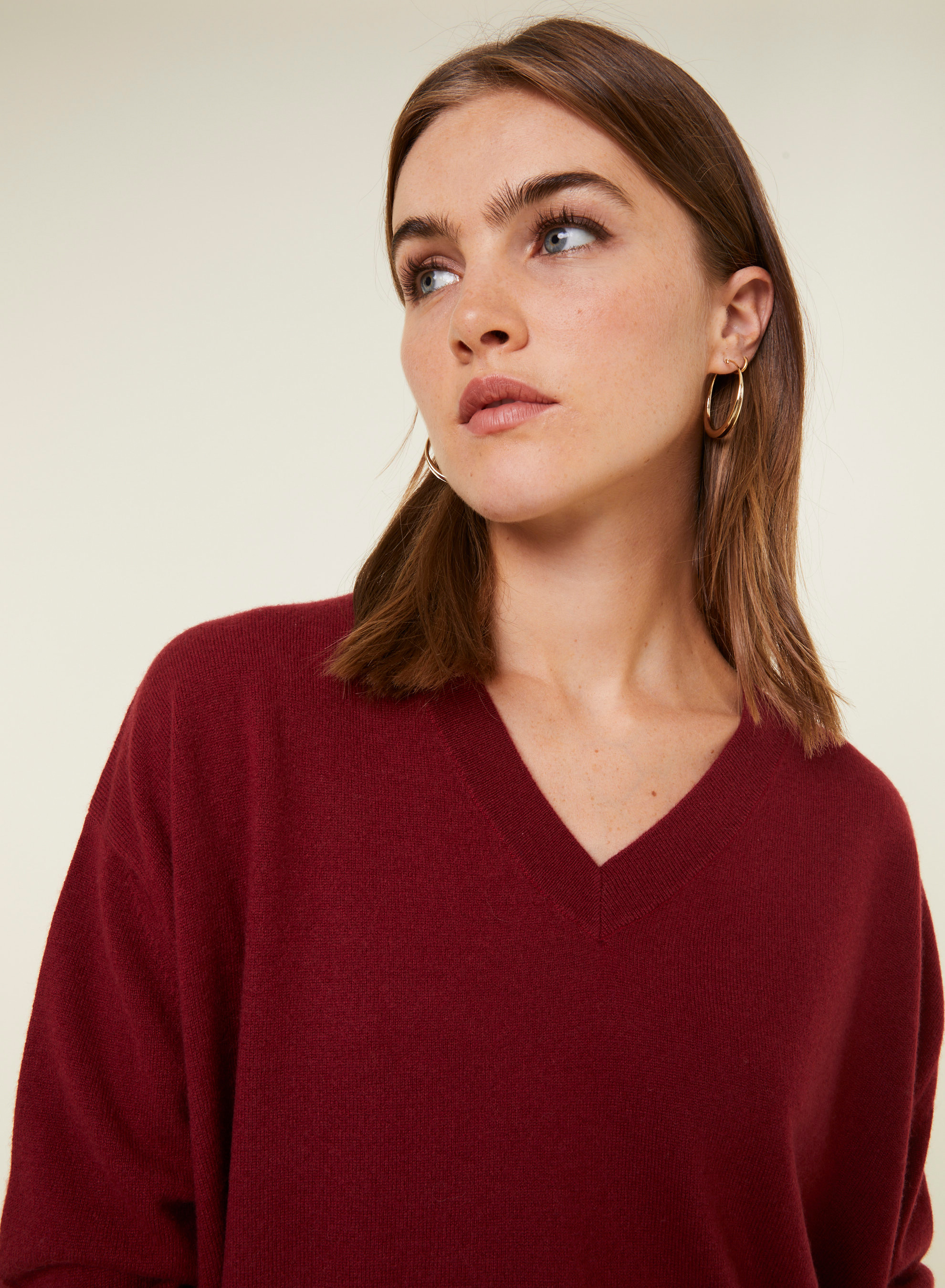 Loose sweater with V-neck slits in cashmere - Alienor