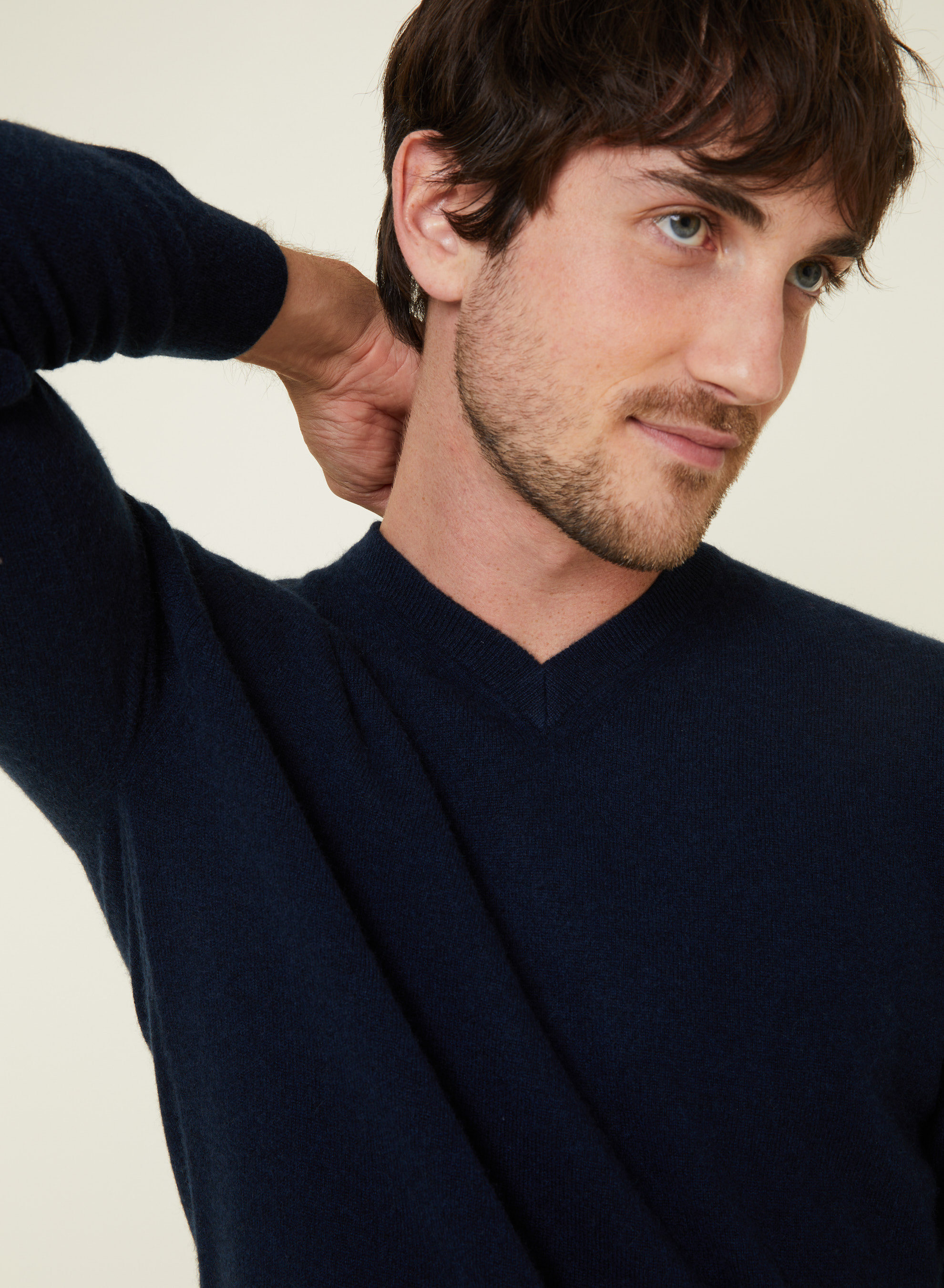 Pull col V en cachemire - Evann 7840 marine - 05 Bleu marine