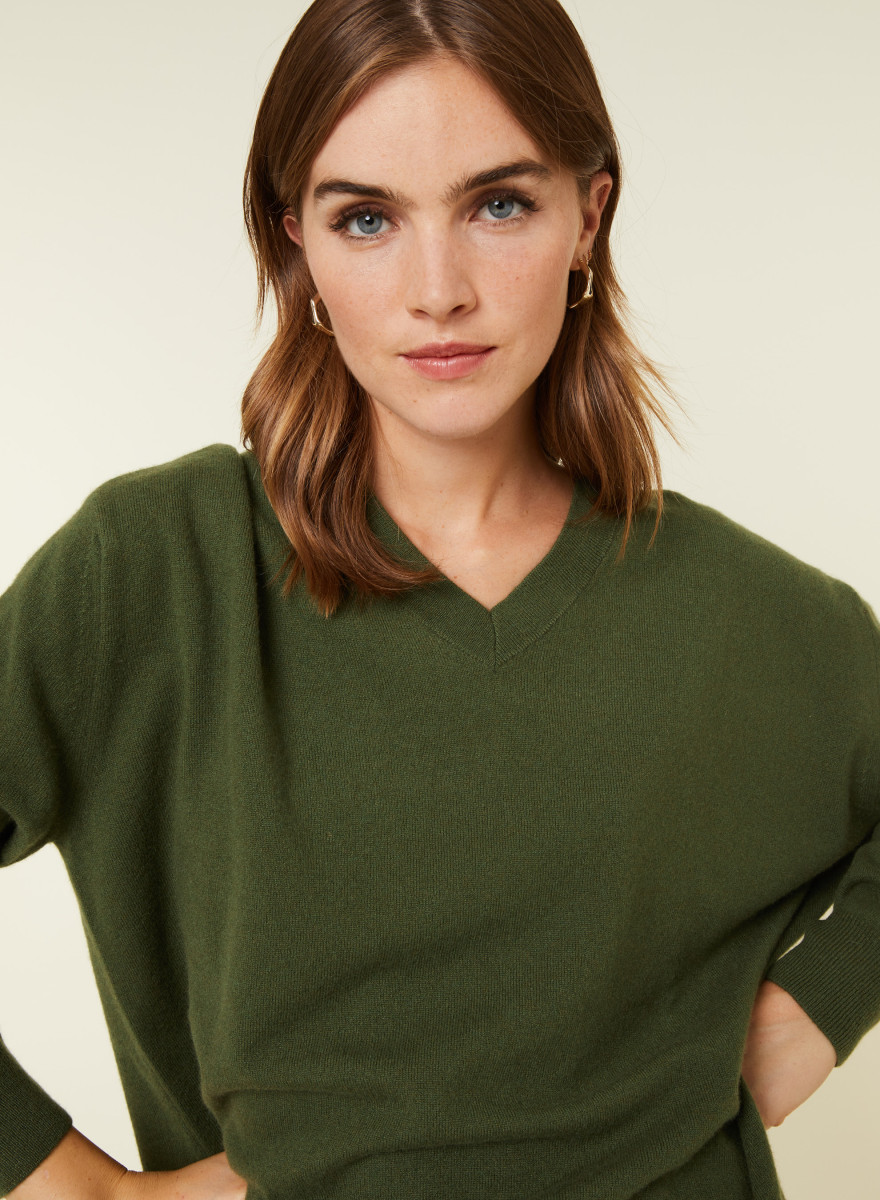 Loose sweater with V-neck slits in cashmere - Alienor