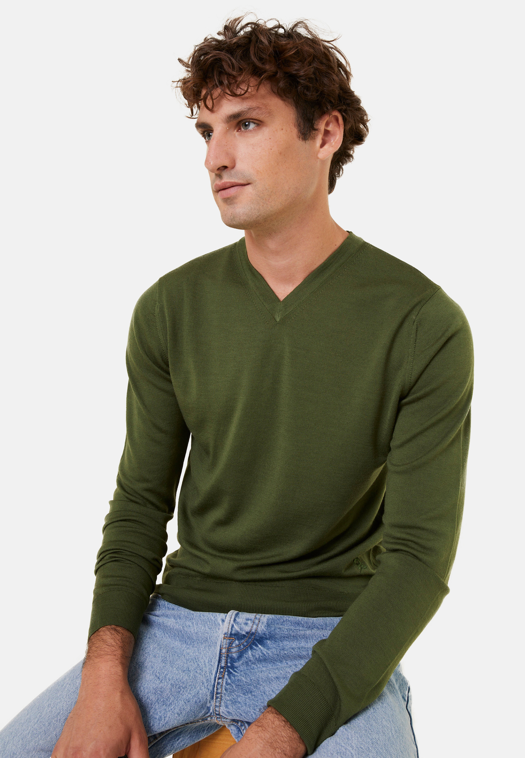 Pull col V avec logo en laine mérinos - Elmo 7881 cerise - 51 Bordeaux