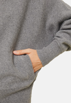 Zipped hoodie with batwing sleeves in recycled cashmere and wool - Albin