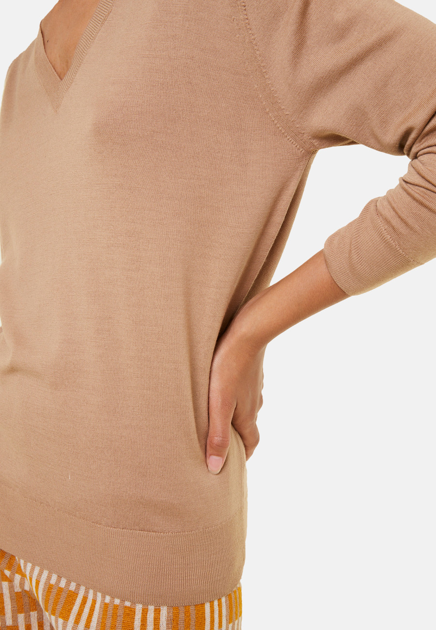 Merino wool V-neck sweater - Arya