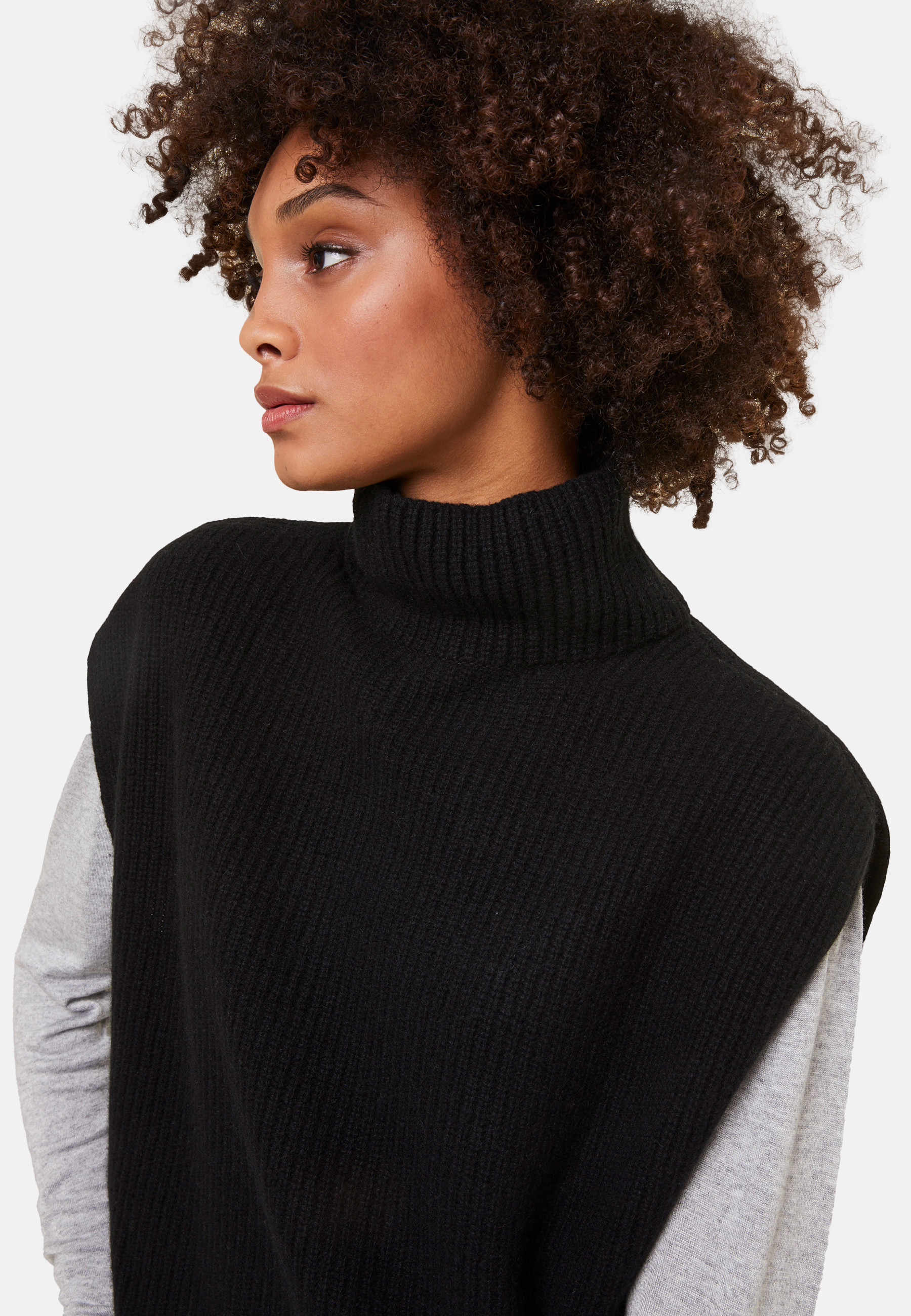 Pull col montant sans manches en cachemire et laine recyclés - Dalya 7810 noir - 01 Noir