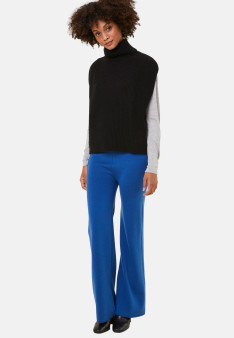 Sleeveless high-neck sweater in recycled cashmere and wool - Dalya