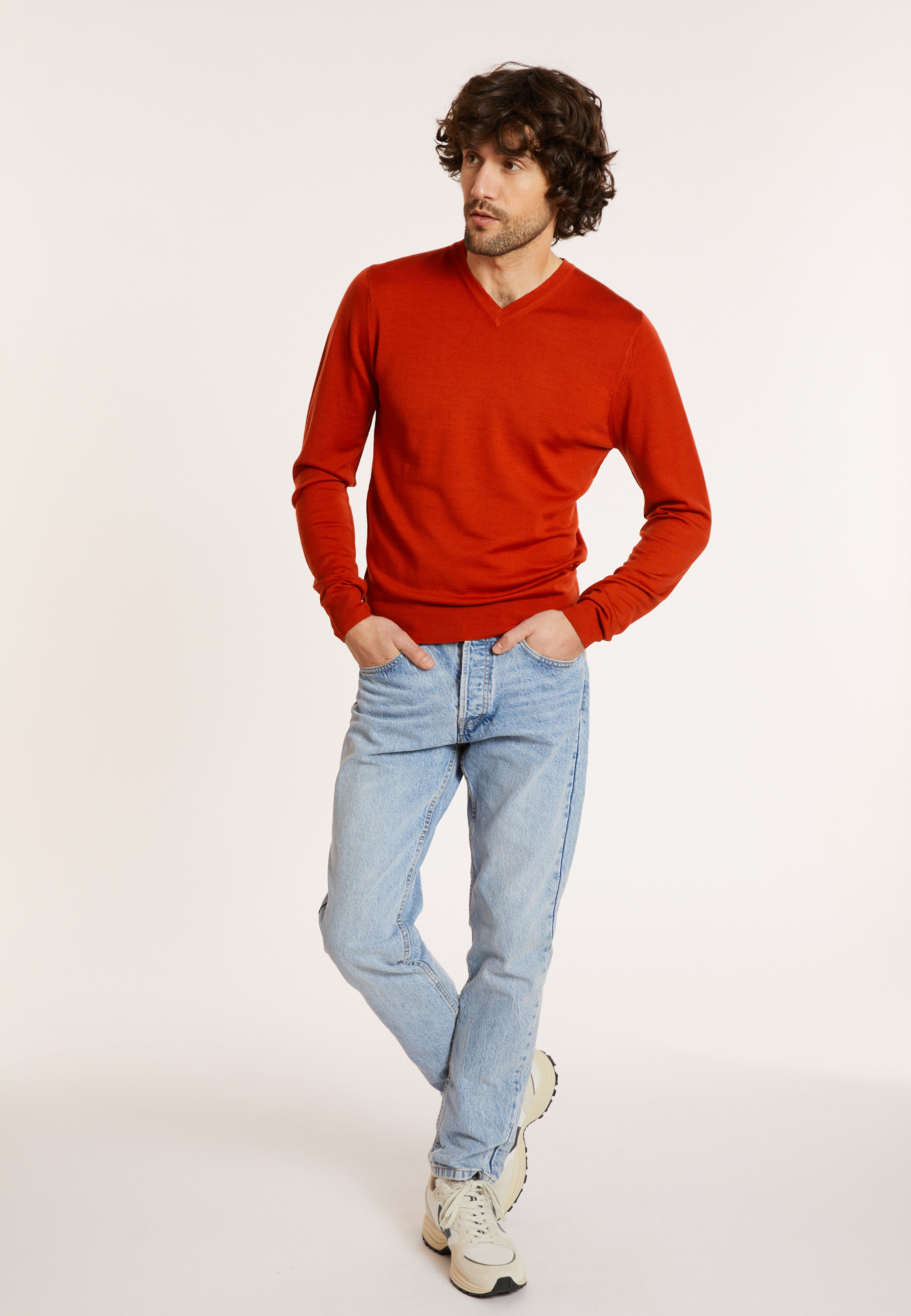 V-neck sweater with logo in merino wool - Elmo