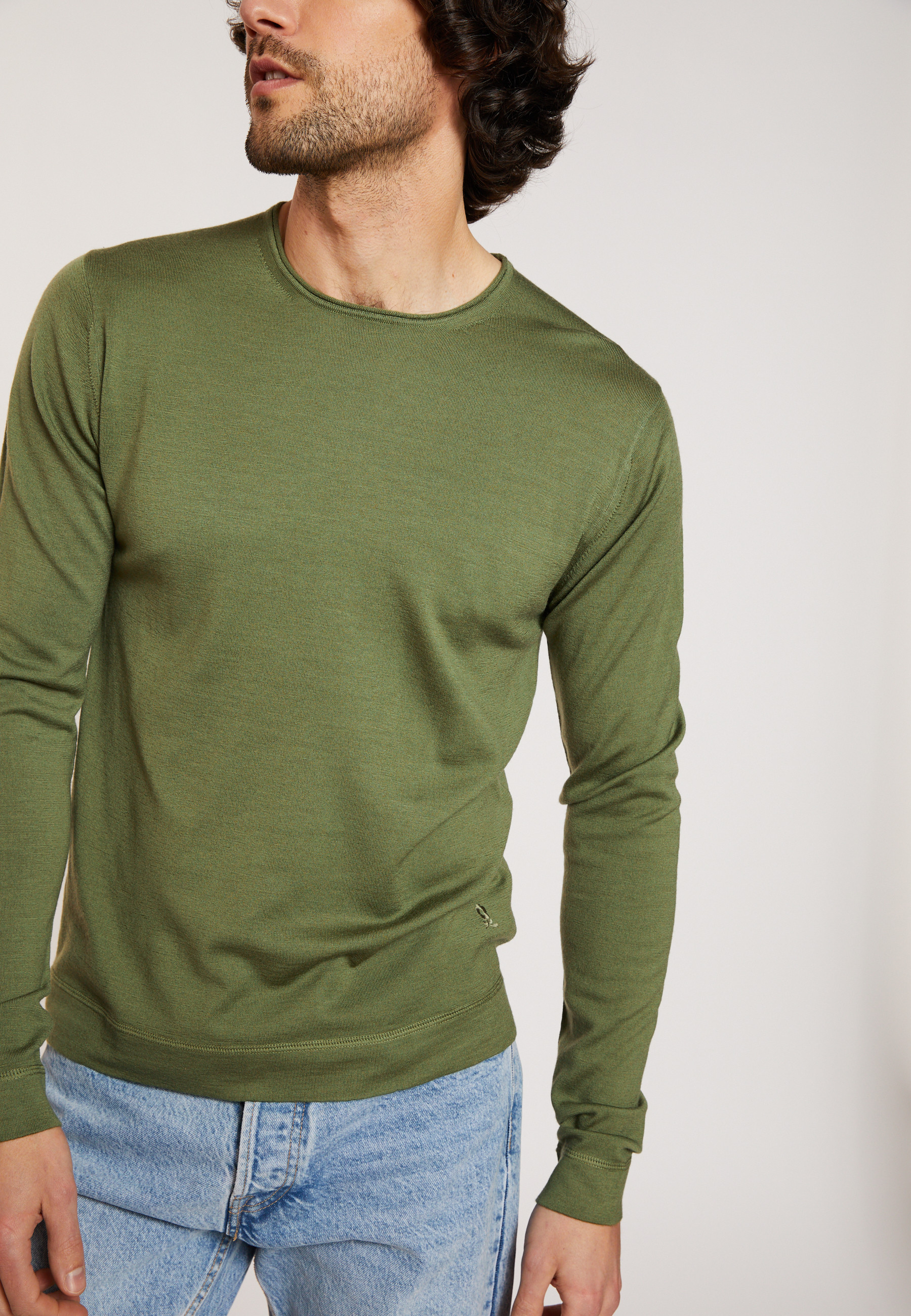 Round-neck merino wool sweater with rolled finishes - Rythme