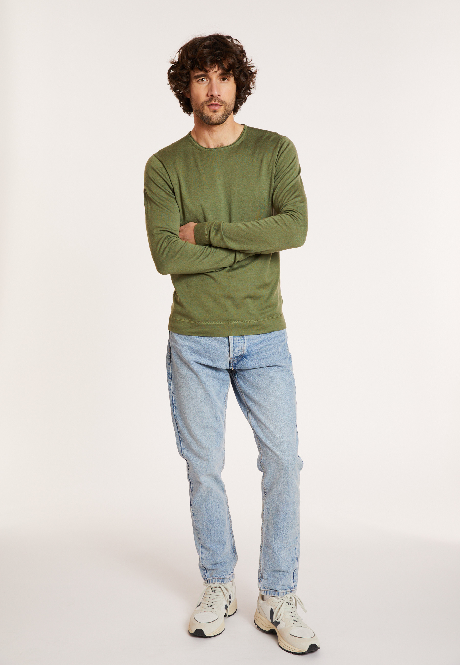 Round-neck merino wool sweater with rolled finishes - Rythme