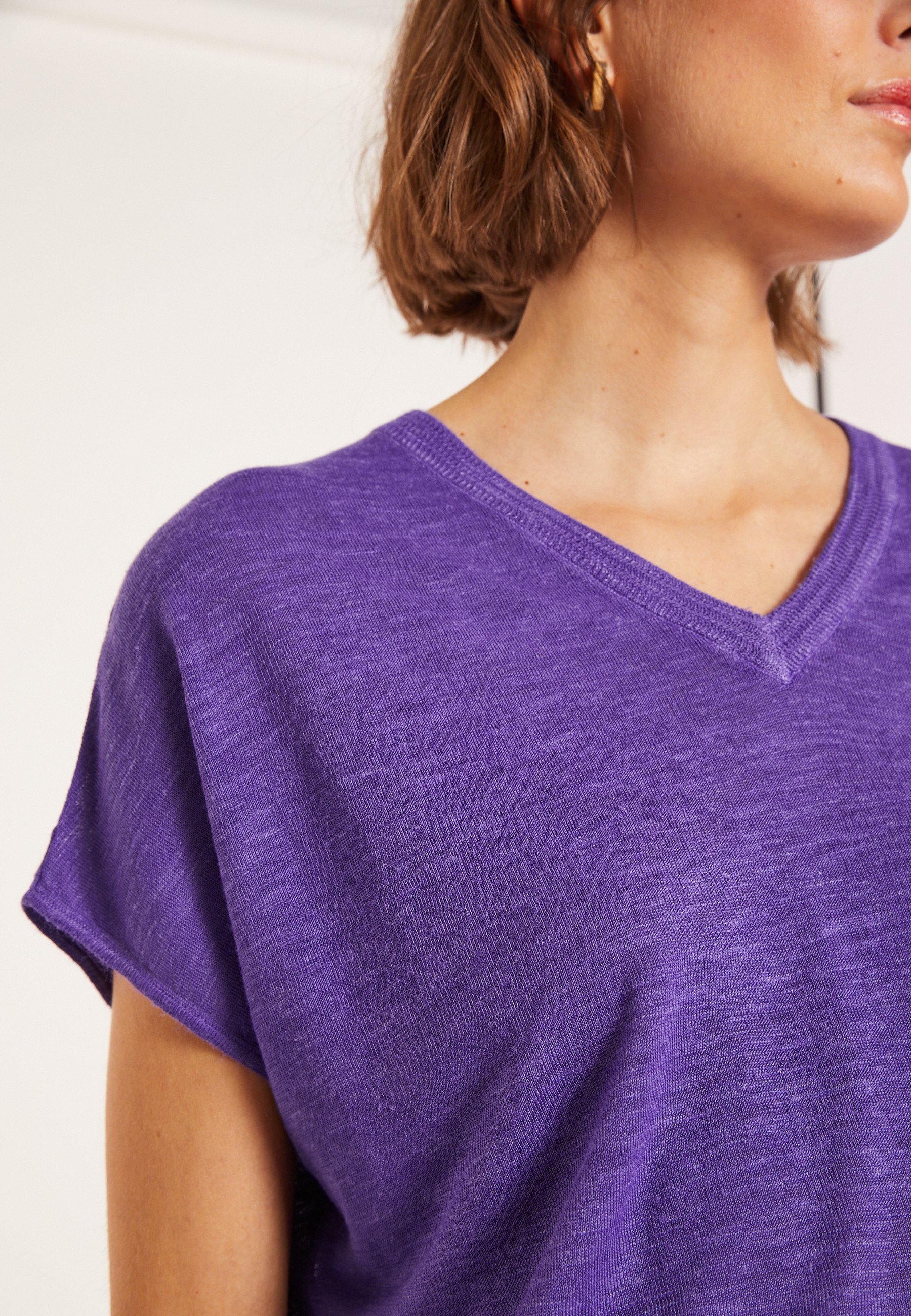 Flamed linen V-neck loose T-shirt - Marra
