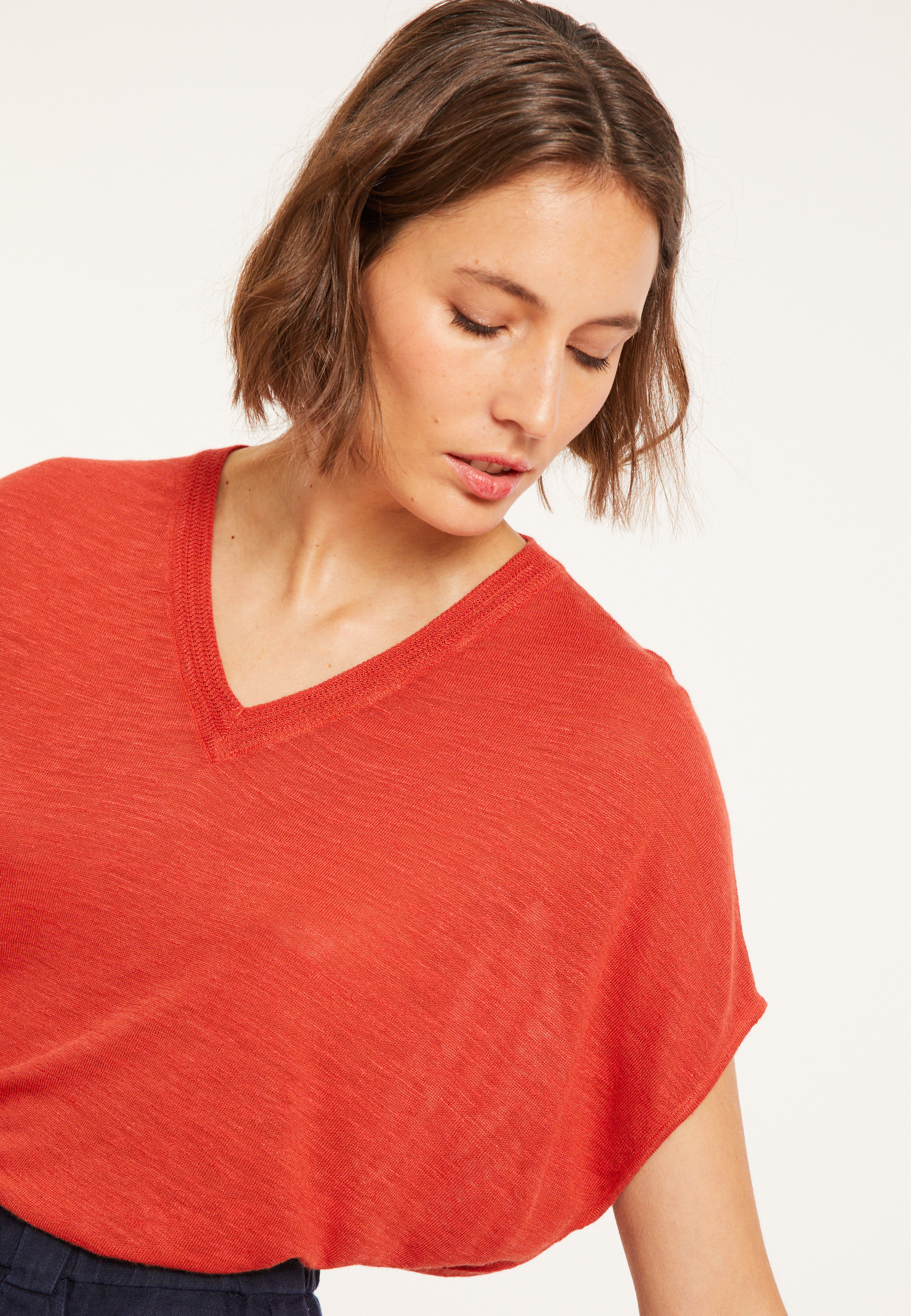 Flamed linen V-neck loose T-shirt - Marra