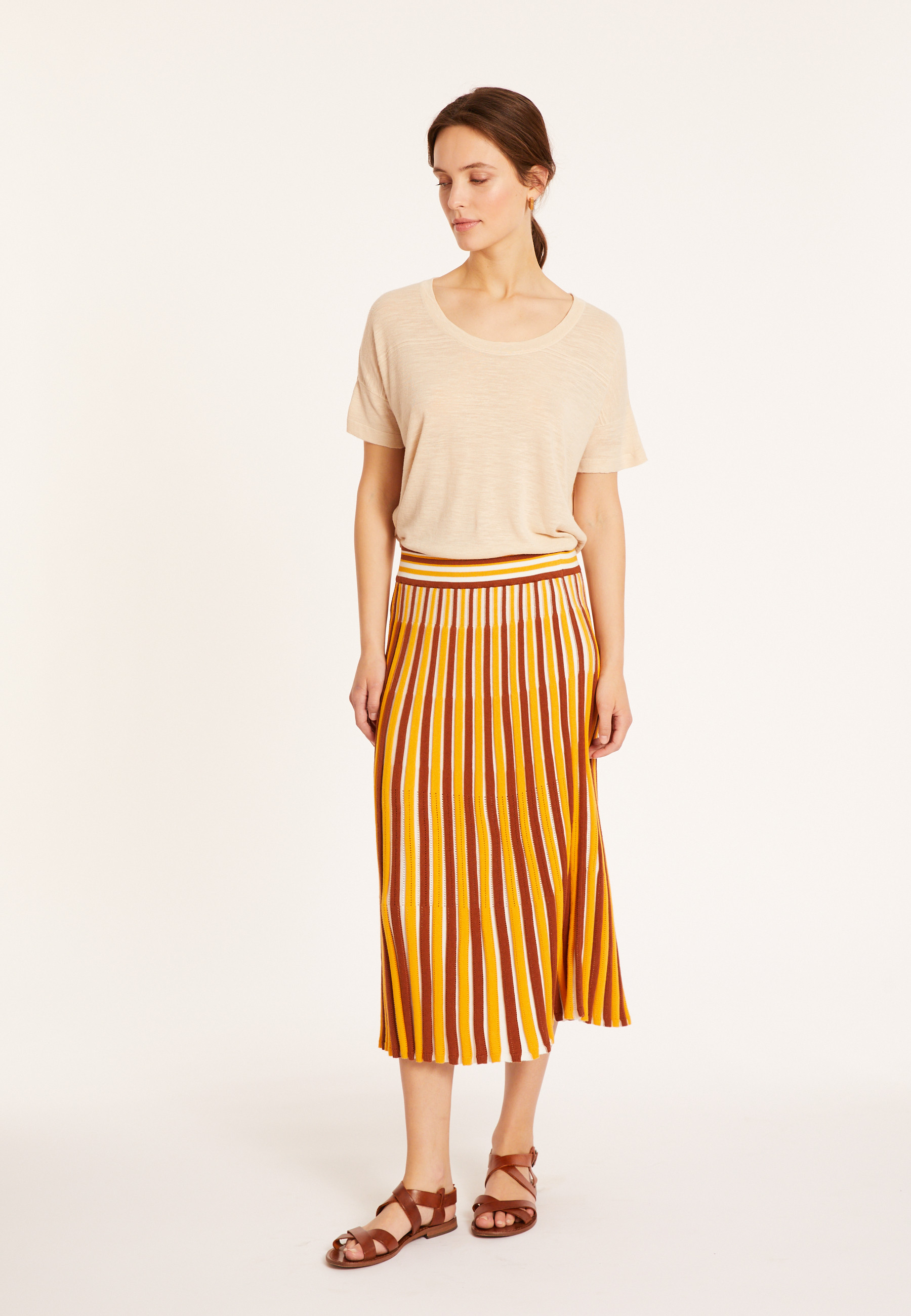 Loose-fitting round-neck flamed linen T-shirt - Pavot