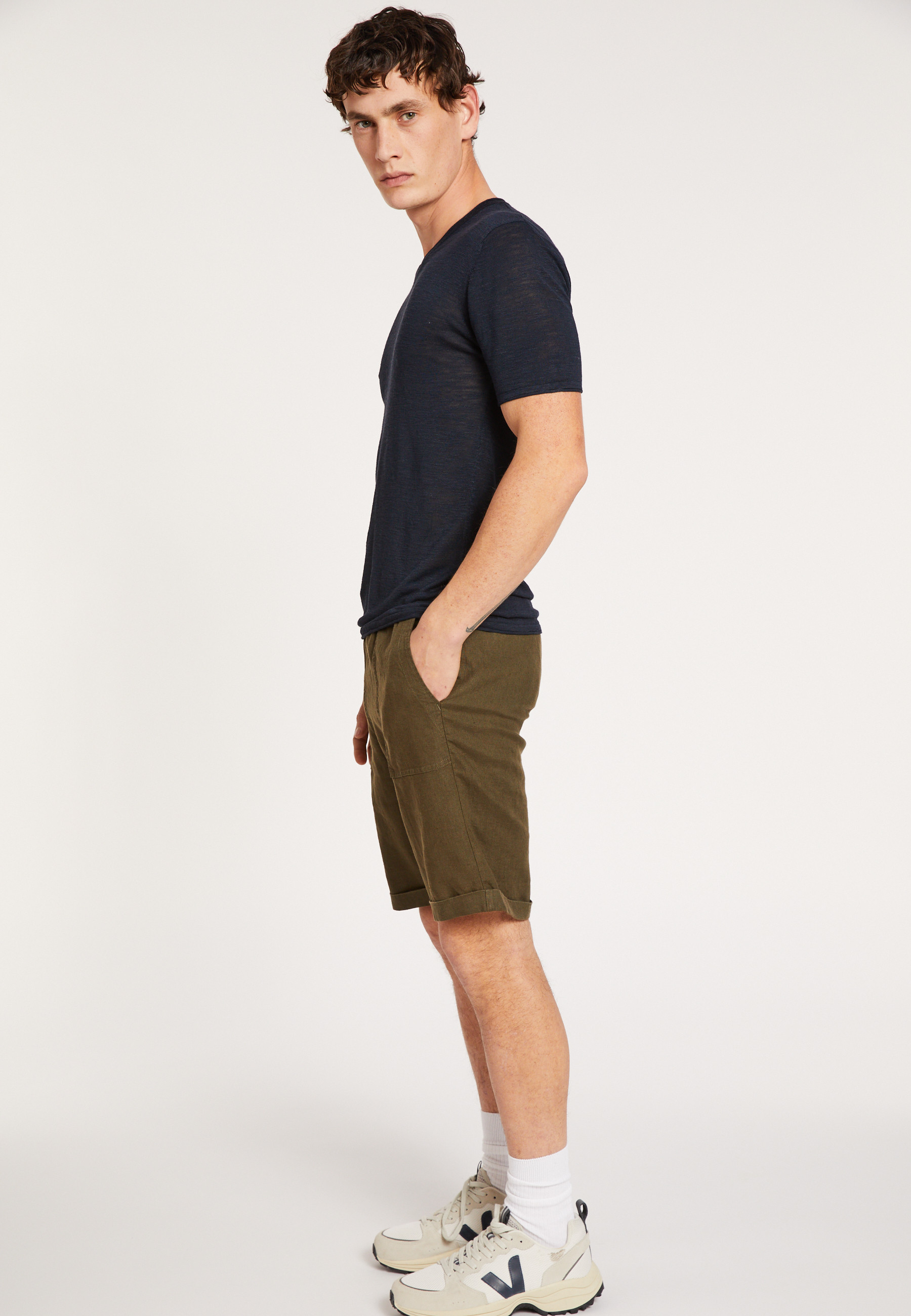T-shirt col V en lin flammé - Reuben 8040 marine - 05 Bleu marine