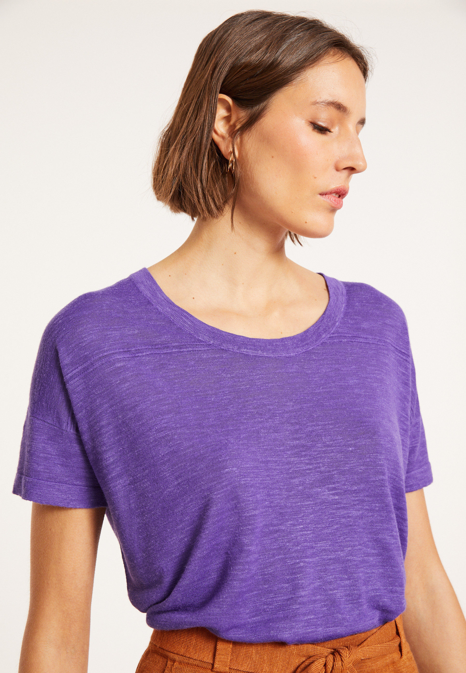 Loose-fitting round-neck flamed linen T-shirt - Pavot