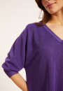 V-neck sweater in fil lumiere - Maja
