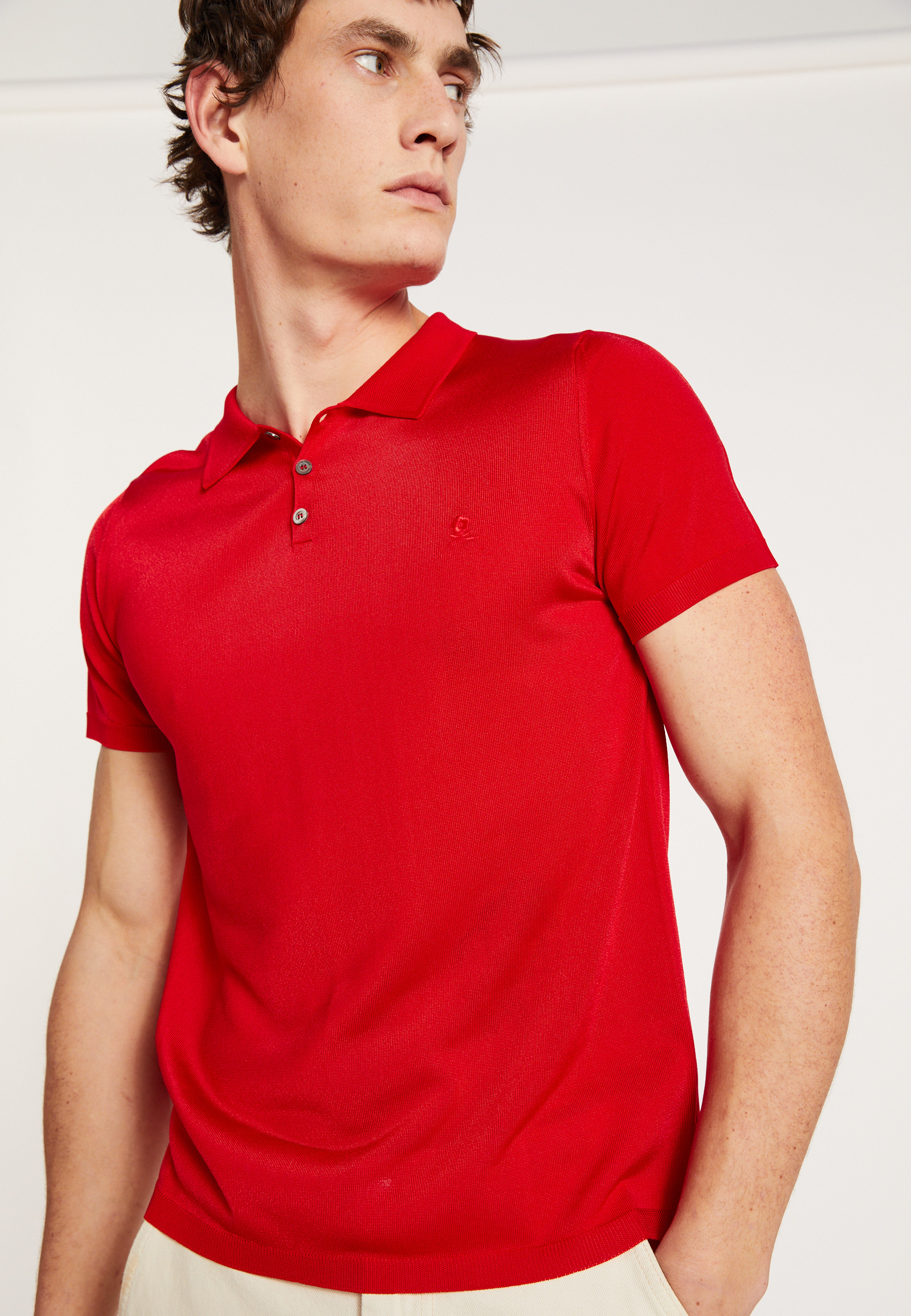  	Polo manches courtes en Fil Lumière - Babar 6880 pavot - 52 Rouge