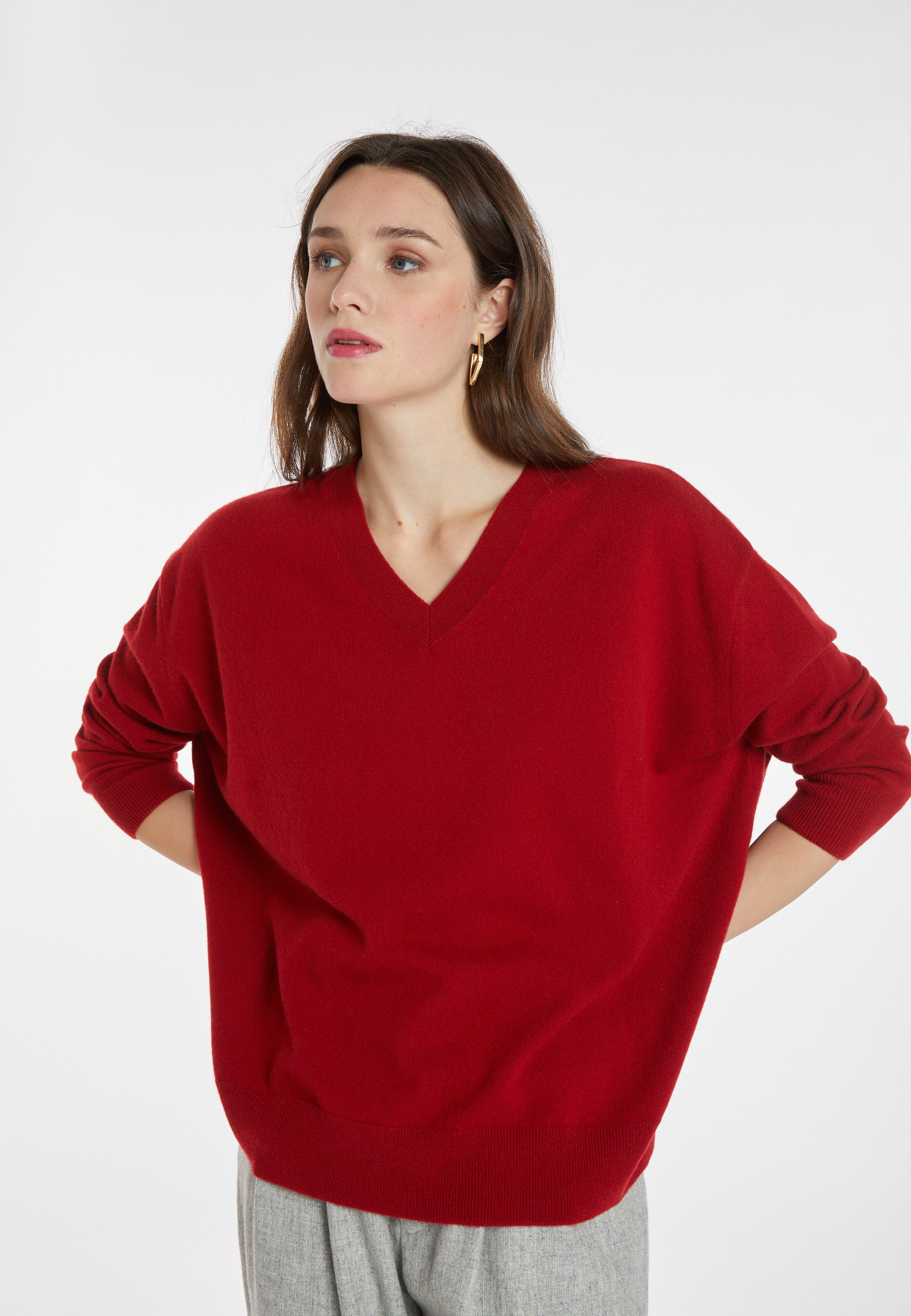 Loose sweater with V-neck slits in cashmere - Alienor