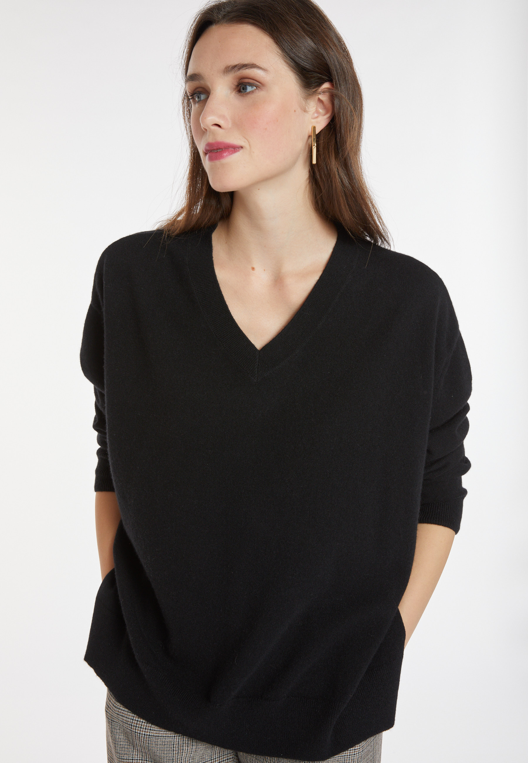 Loose sweater with V-neck slits in cashmere - Alienor