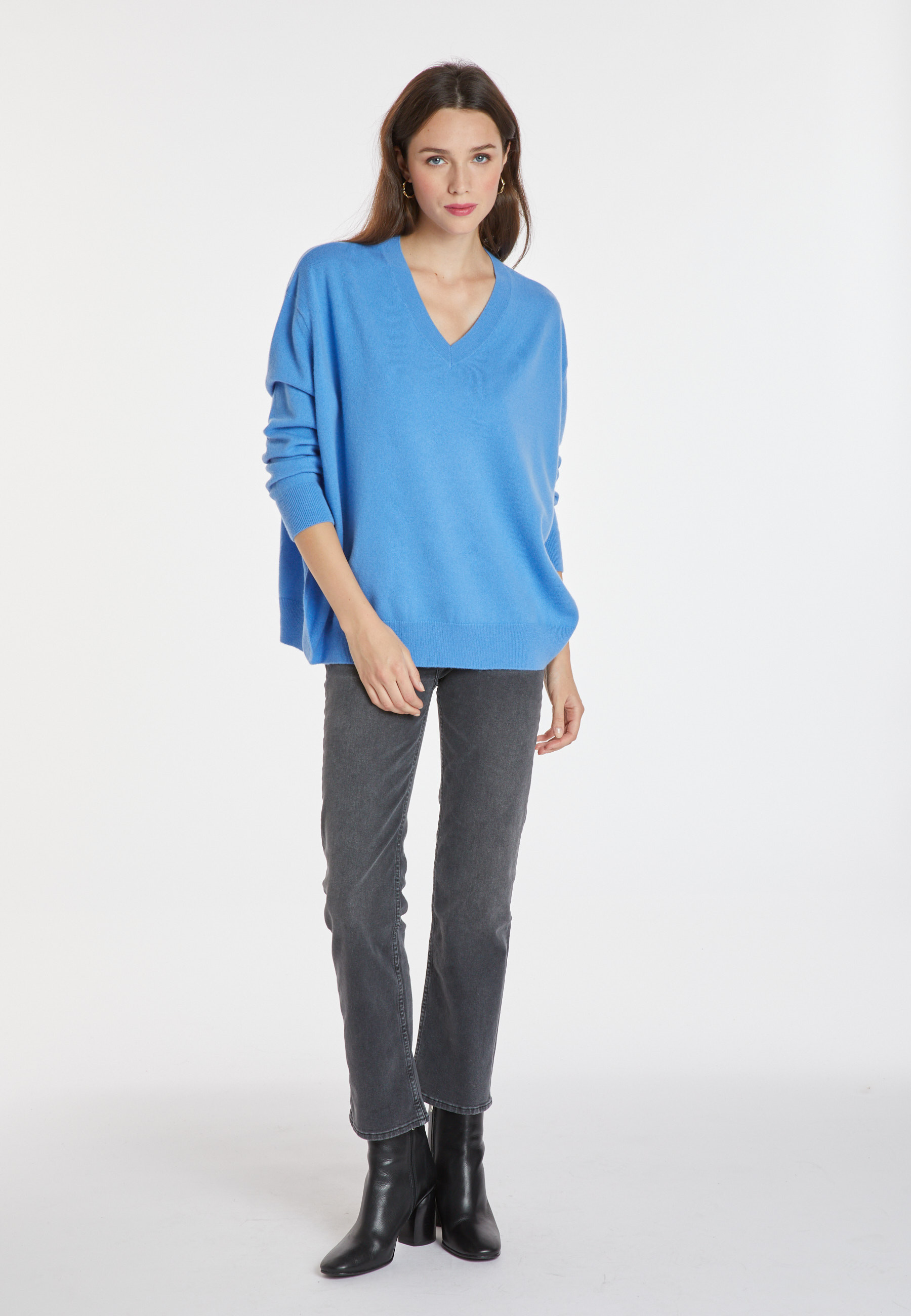 Loose sweater with V-neck slits in cashmere - Alienor