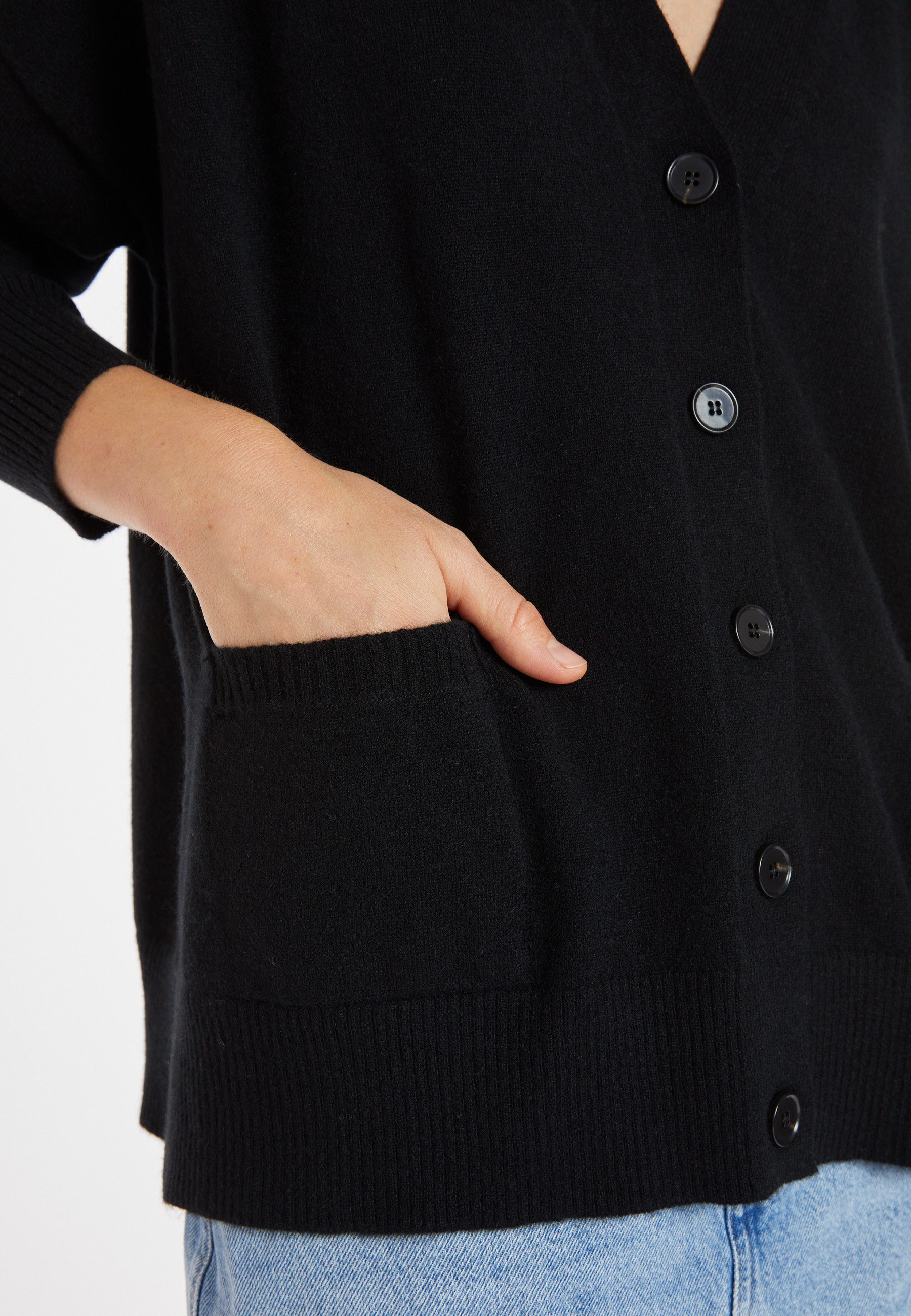 Cardigan en cachemire boutonné à poches - Ariel 8210