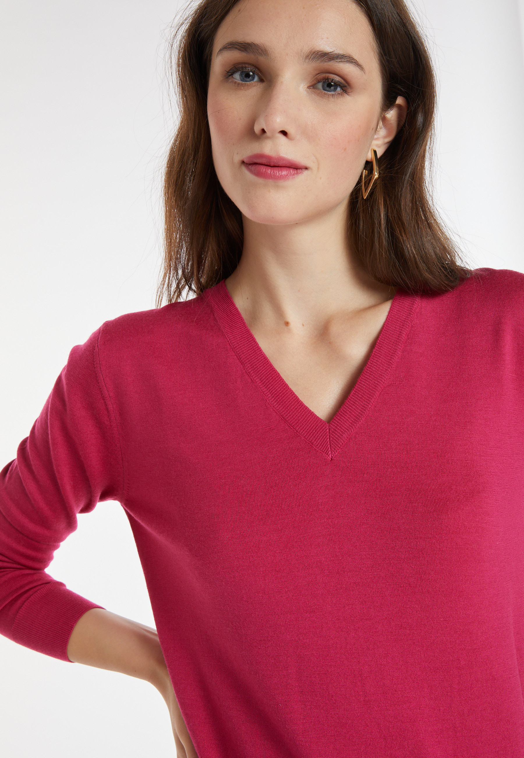 Pull col V en laine mérinos - Arya 8292