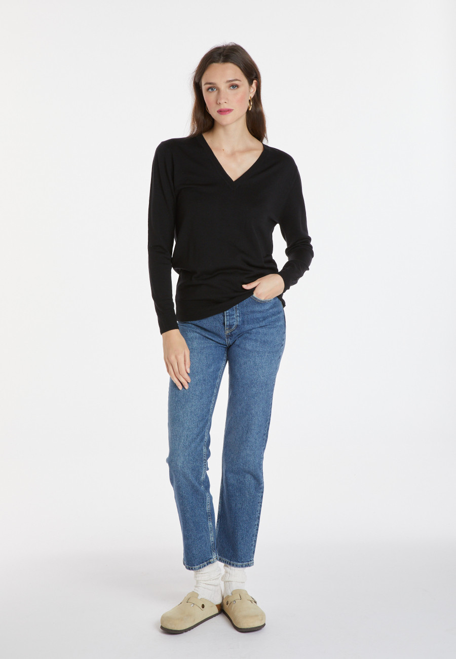 Merino wool V-neck sweater - Arya