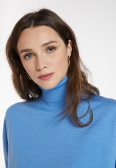 Slit turtleneck sweater in merino wool - Amy