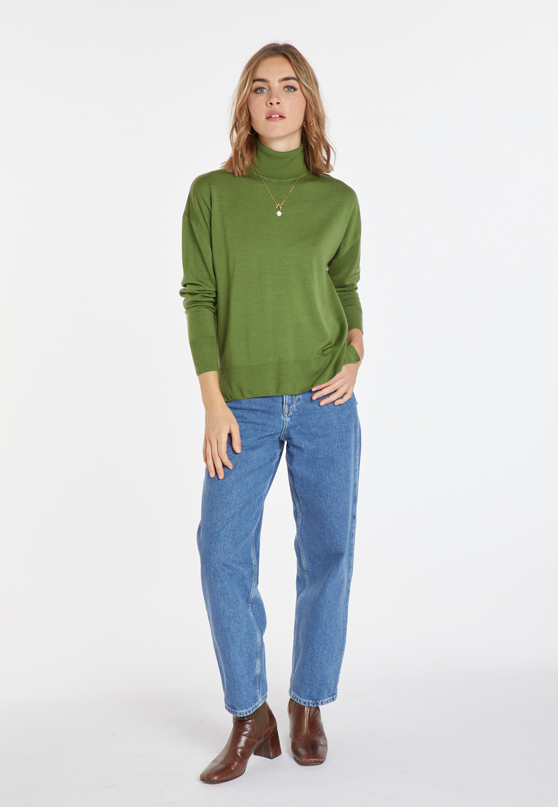 Pull col roulé à fentes en laine mérinos - Amy 8252
