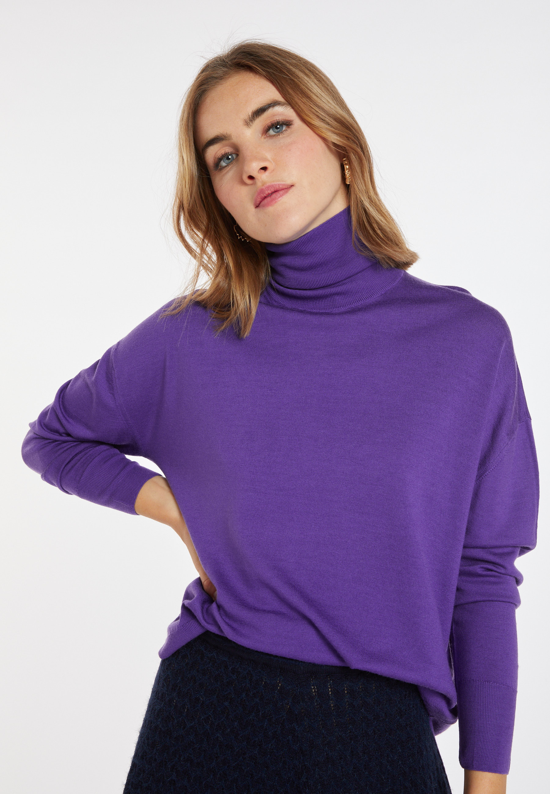 Pull col roulé à fentes en laine mérinos - Amy 8290