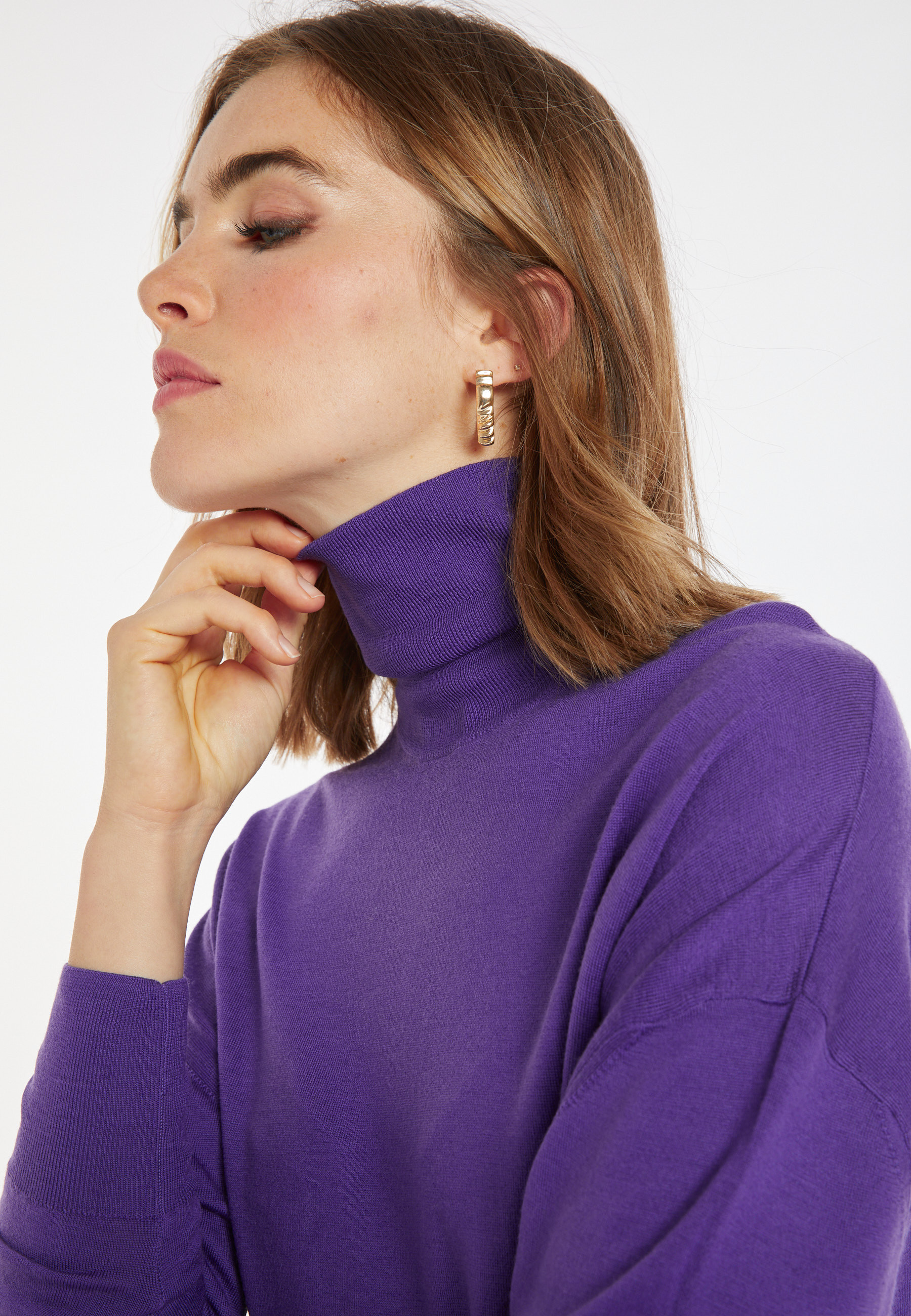 Pull col roulé à fentes en laine mérinos - Amy 8290