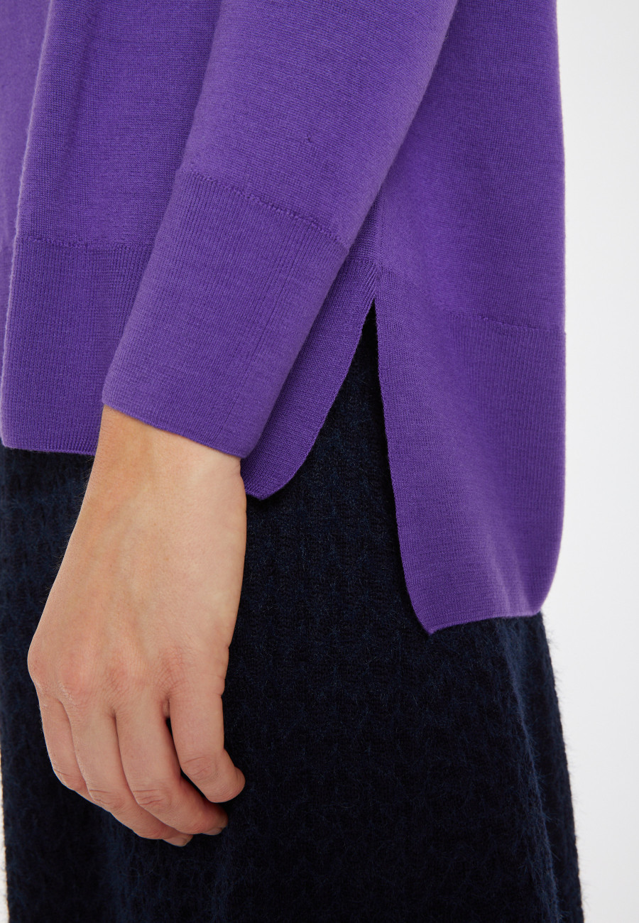 Suéter de gola alta com fenda de lã merino Amy