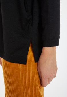 Loose-fitting round-neck sweater in merino wool - Azel