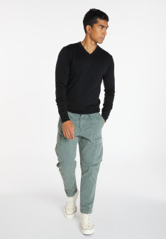 Pull col V avec logo en laine mérinos - Elmo 8210