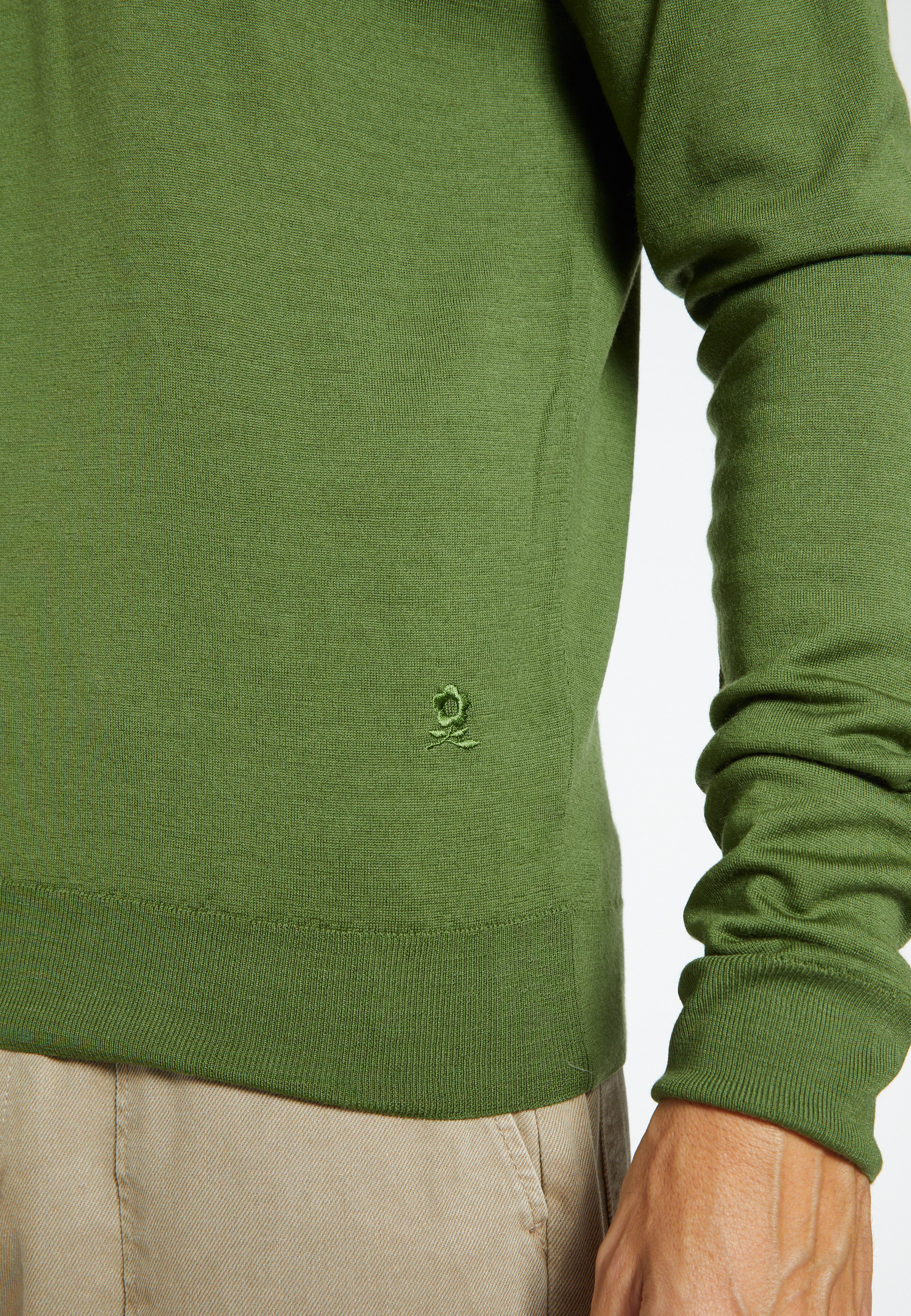 V-neck sweater with logo in merino wool - Elmo
