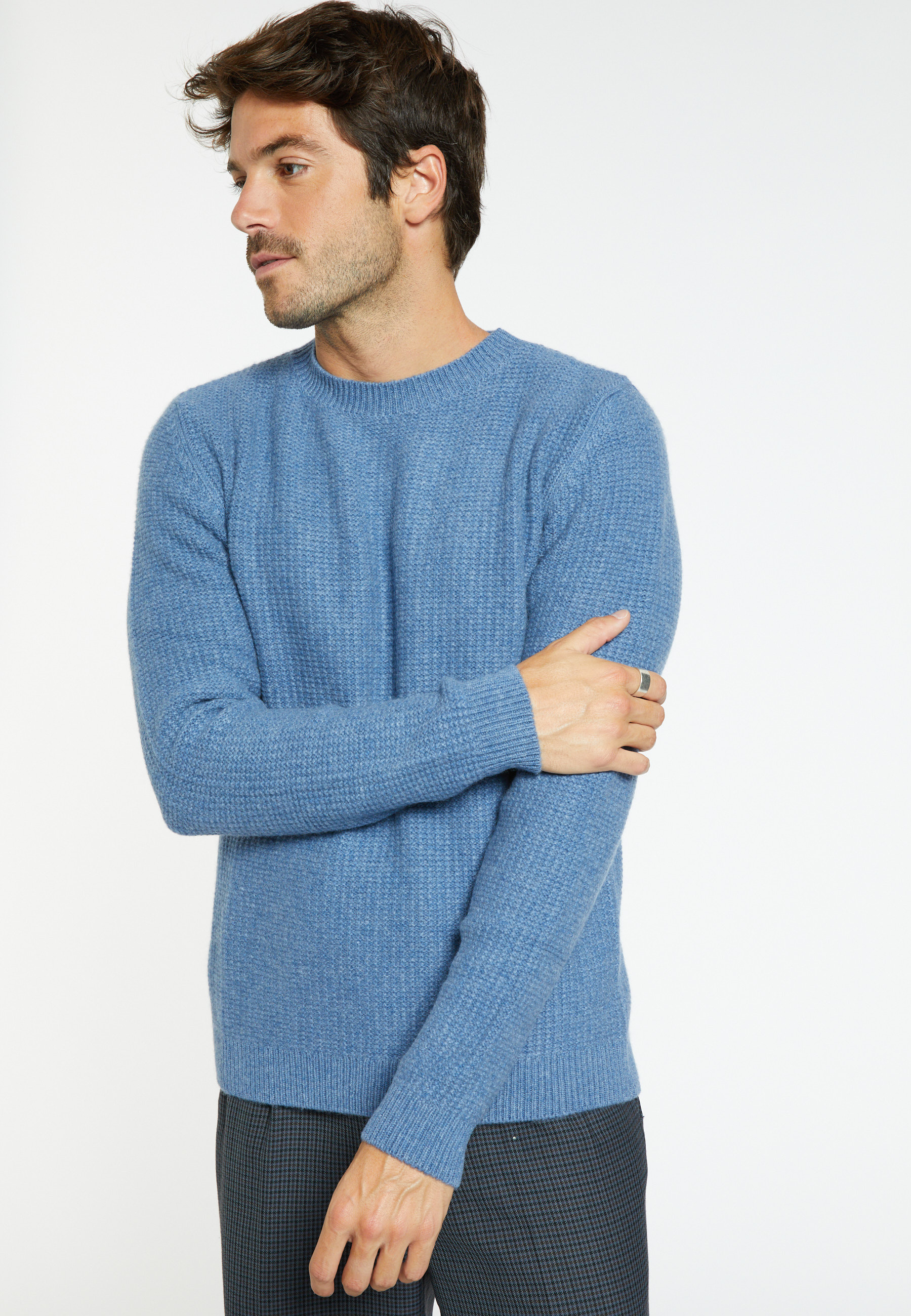 Pull col rond en cachemire 4 fils - Liverpool 7012 volute - 09 Gris moyen