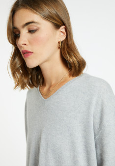 Loose V-neck cashmere sweater - Belinda