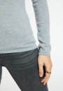 V collar cashmere jumper - Eniva