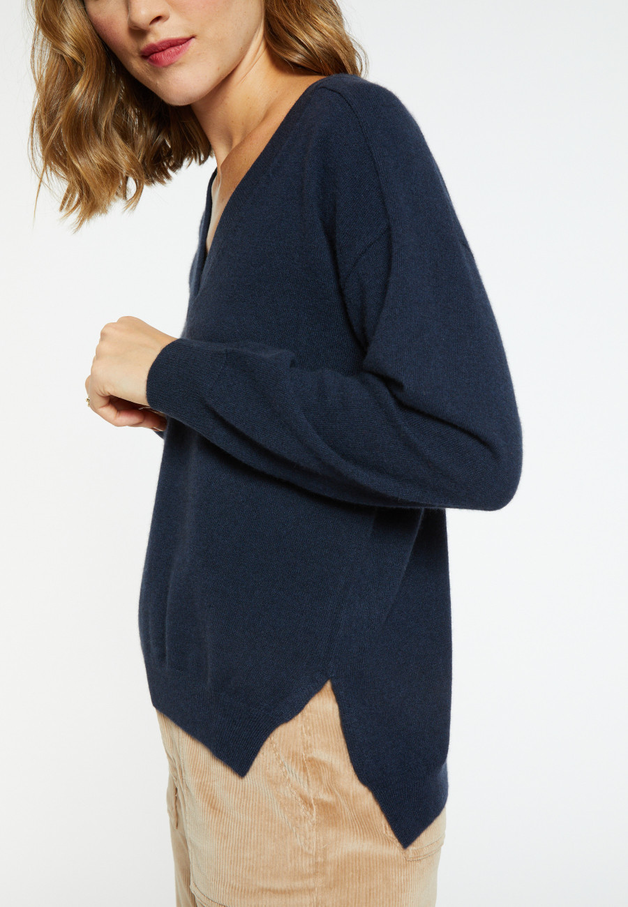 Cashmere V-neck sweater with slits - Barnabe