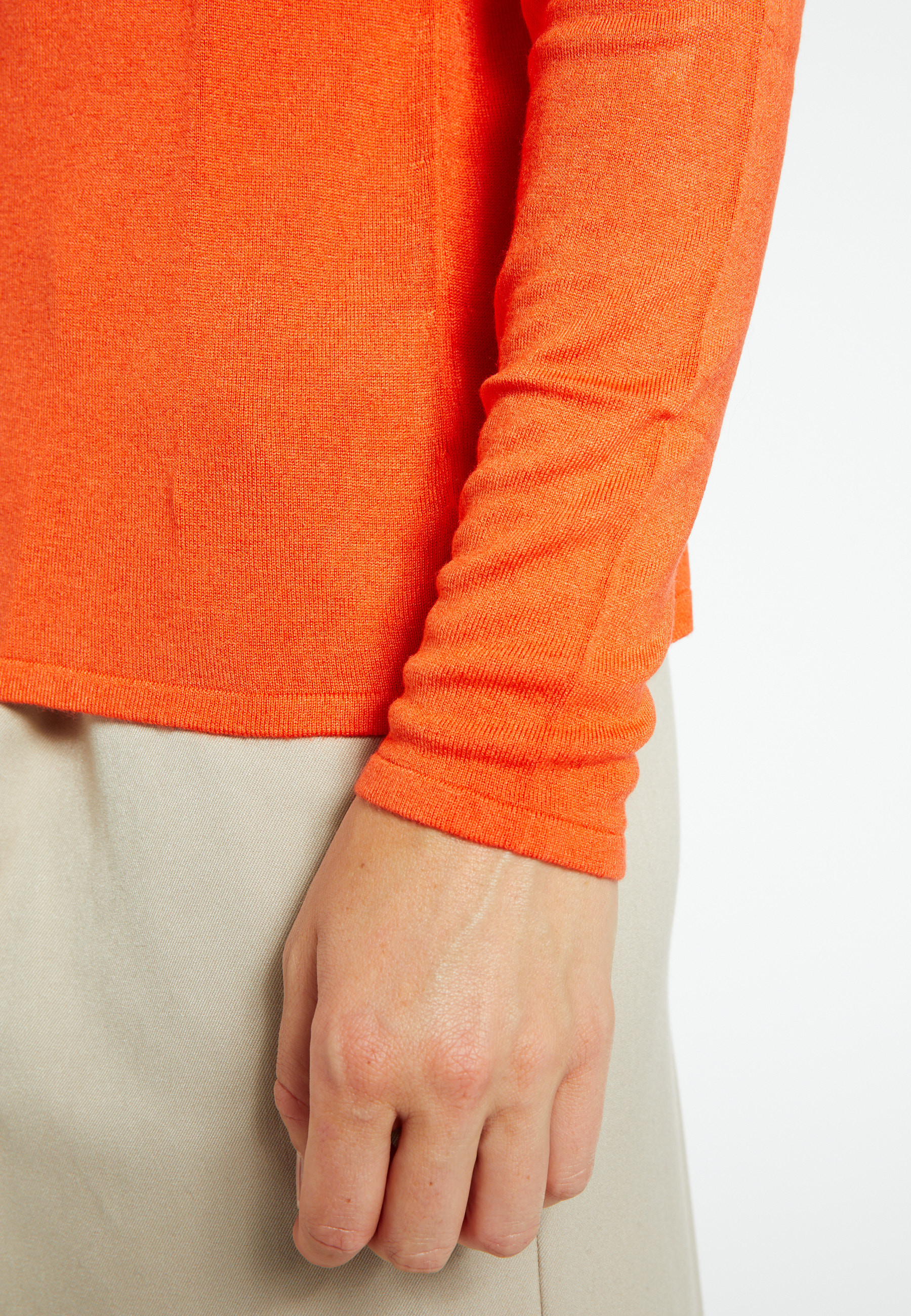 Bamboo cashmere turtleneck t-shirt - Aerio