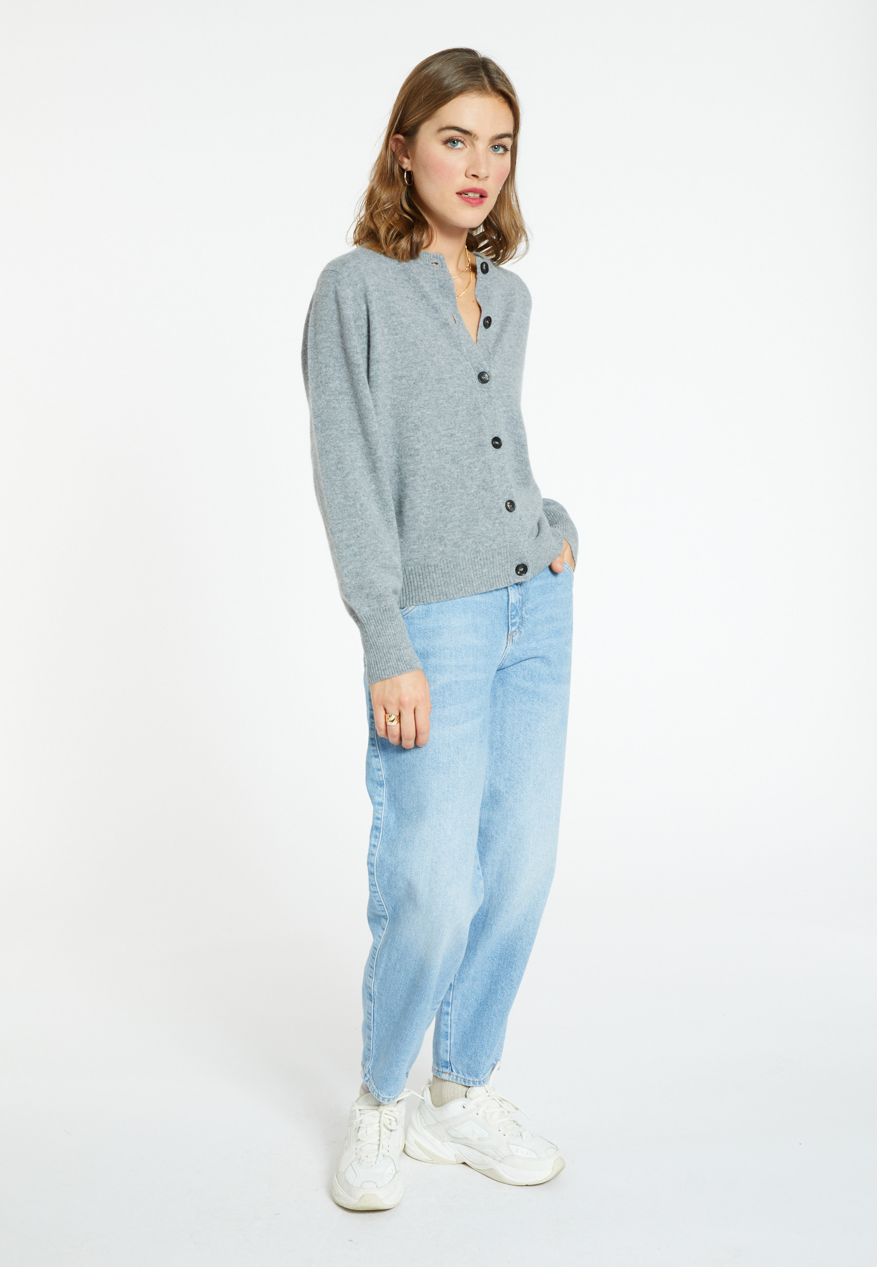 Cardigan boutonné en cachemire - Ari 8211