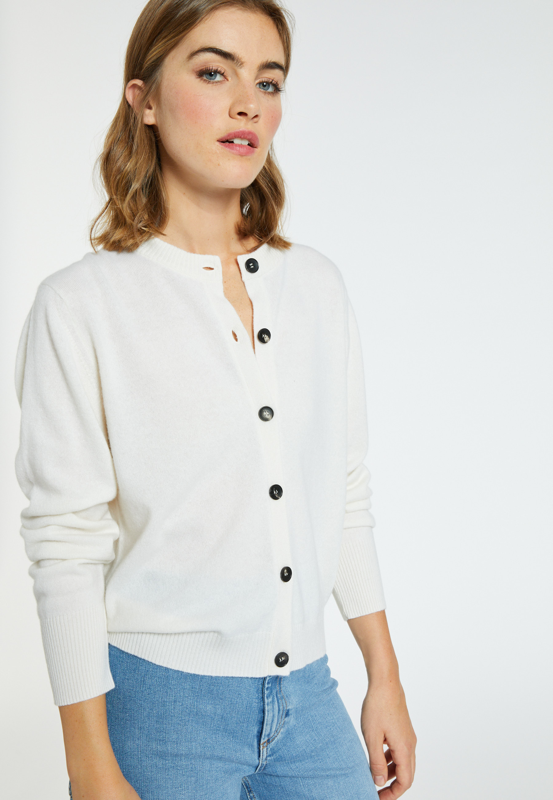 Cardigan boutonné en cachemire - Ari 8201