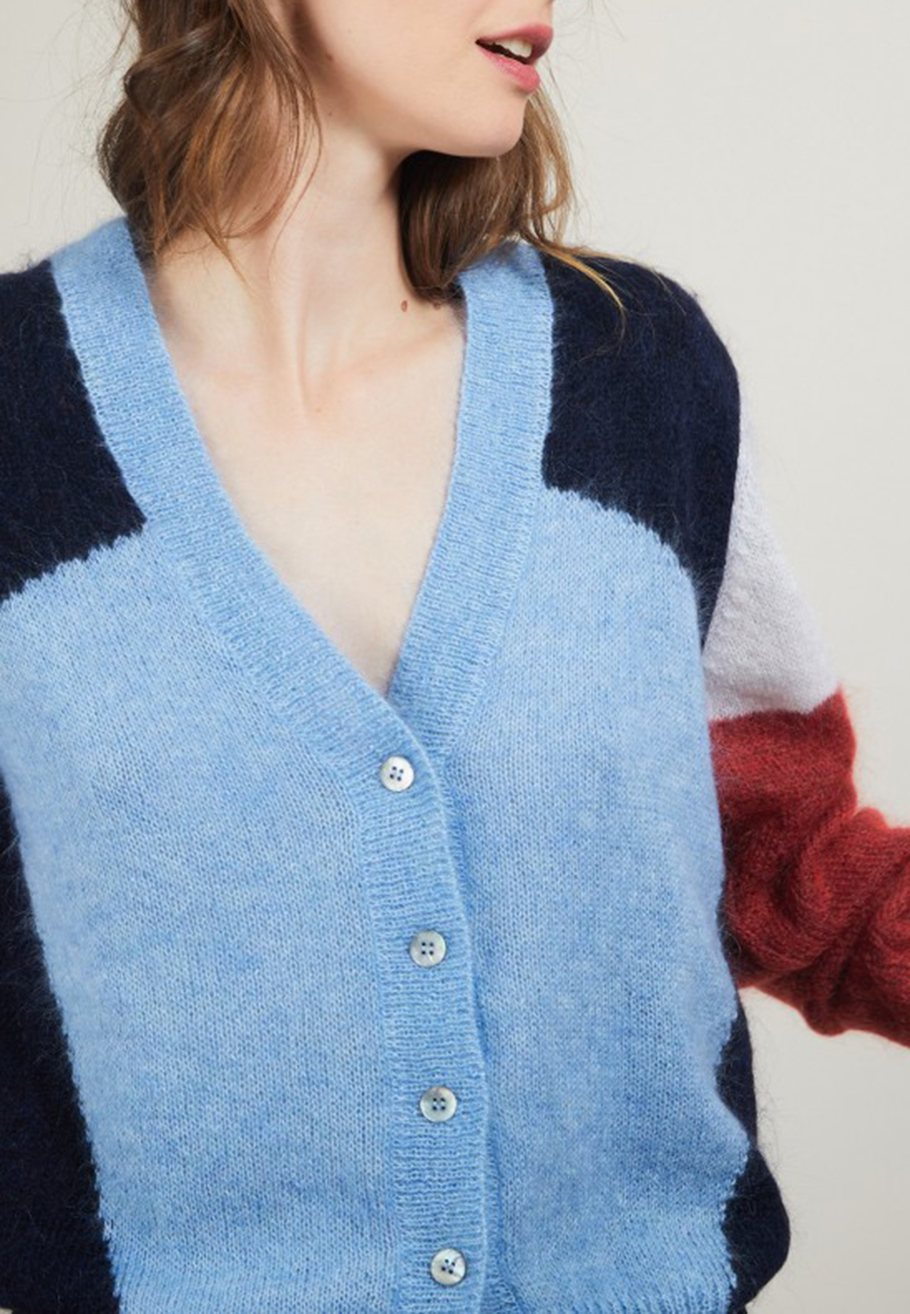 V-neck mohair cardigan - Flora