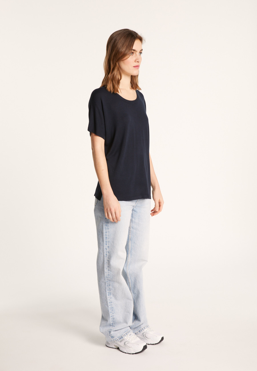Loose-fitting T-shirt with slits - Nova