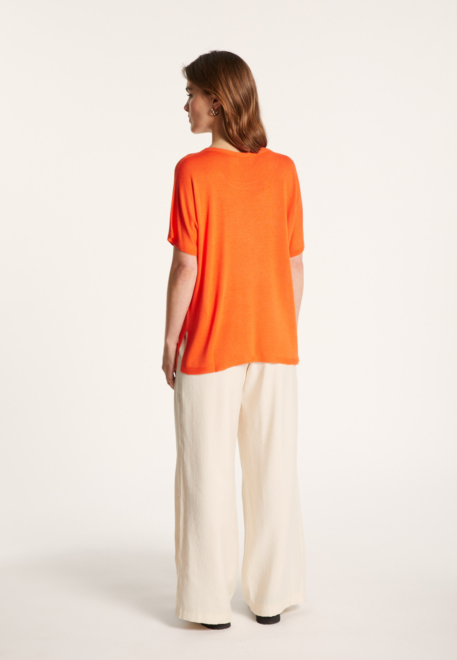 Loose-fitting T-shirt with slits - Nova