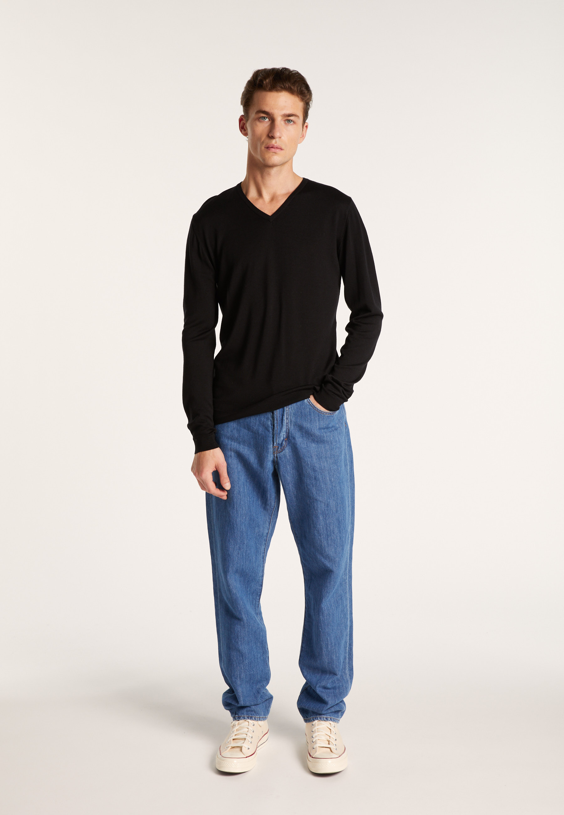 Pull col V en laine et soie - Lessie 6410