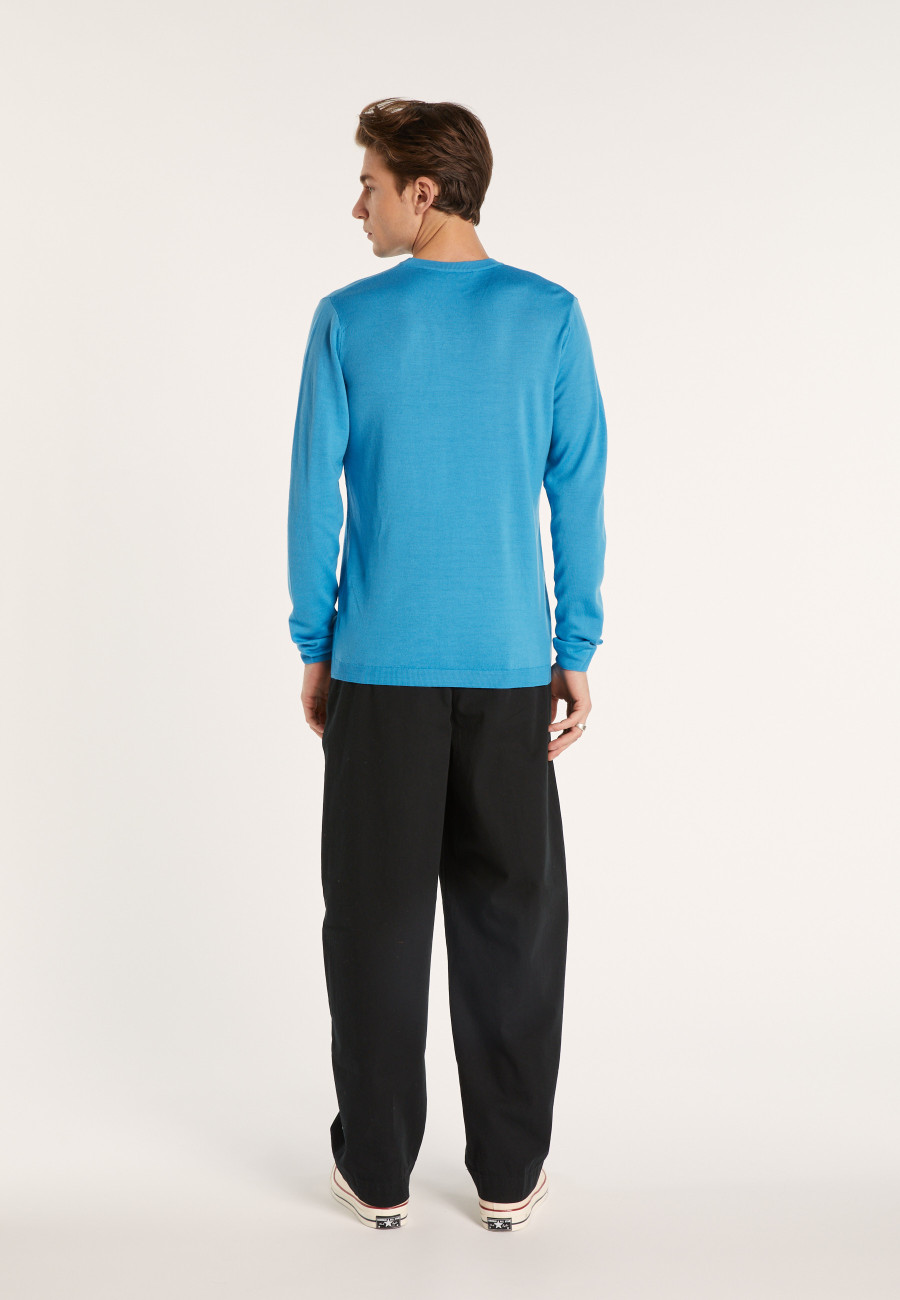 Suéter de lã merino com decote em V - Elmo