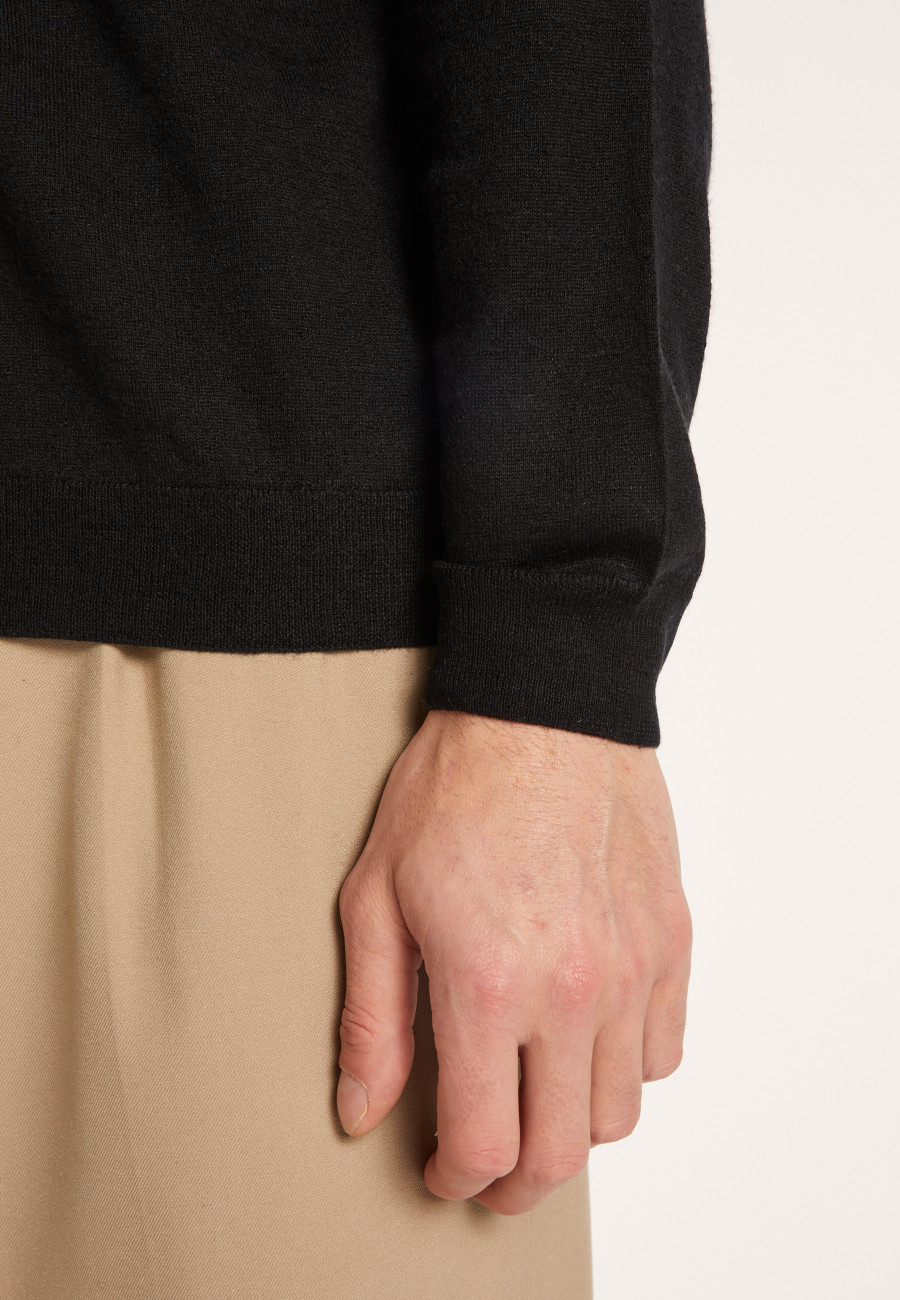 V-neck sweater in cashmere and linen - Banderas