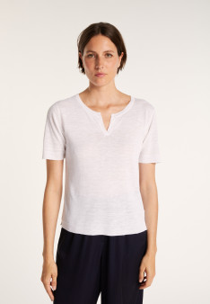 Slub linen t-shirt with Tunisian collar - Boheme