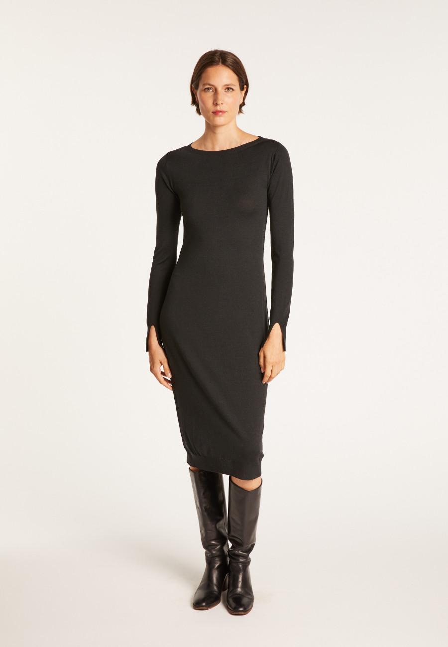 Dress made of wool and silk with back slit -  Epopée